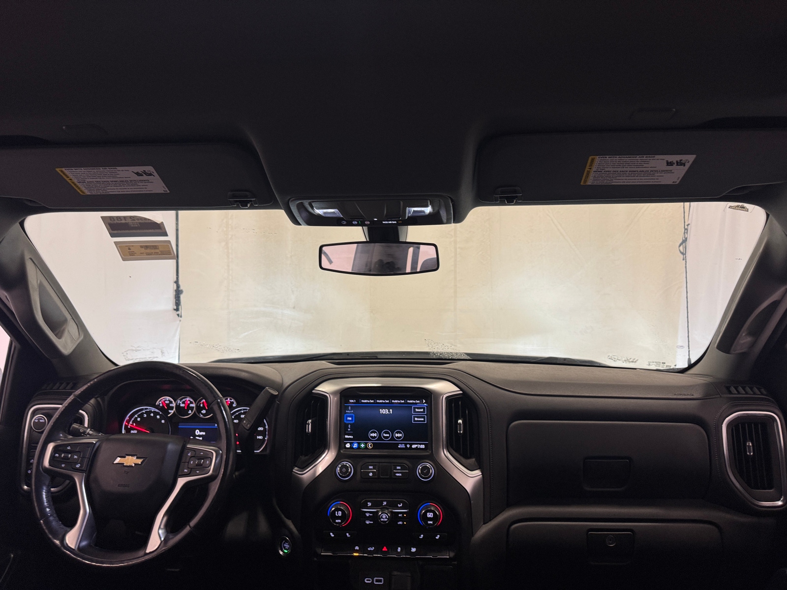 Thumbnail: 2020 Chevrolet Silverado 1500 - 3