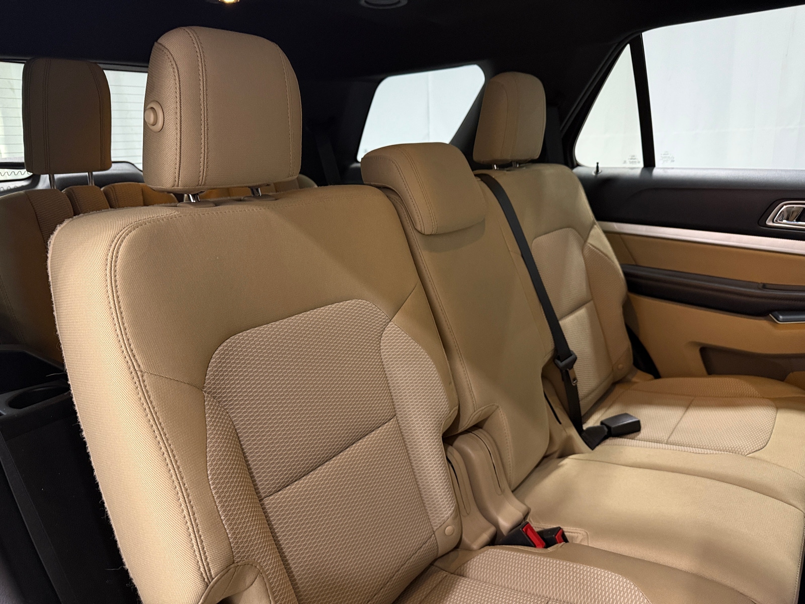 Thumbnail: 2016 Ford Explorer - 6