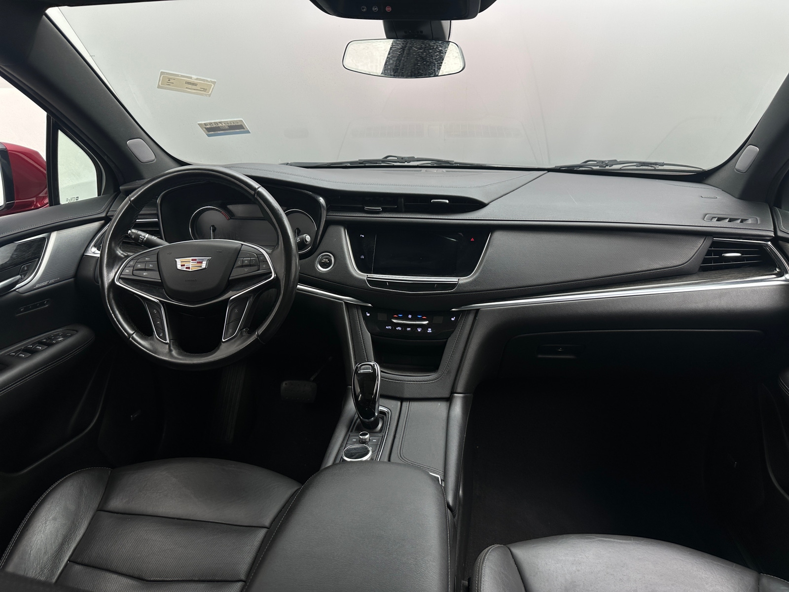 Thumbnail: 2021 Cadillac XT5 - 2