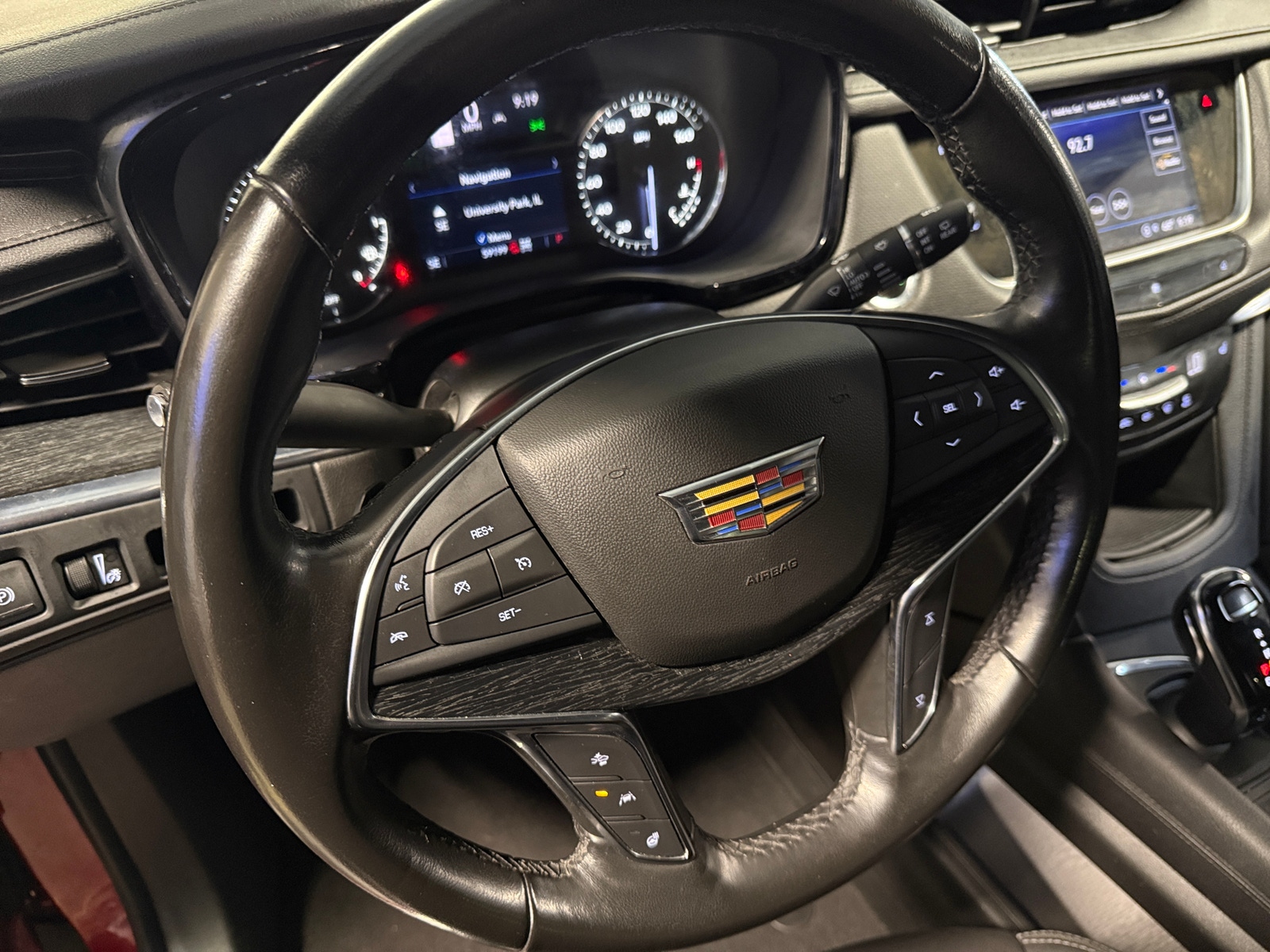 Thumbnail: 2021 Cadillac XT5 - 4