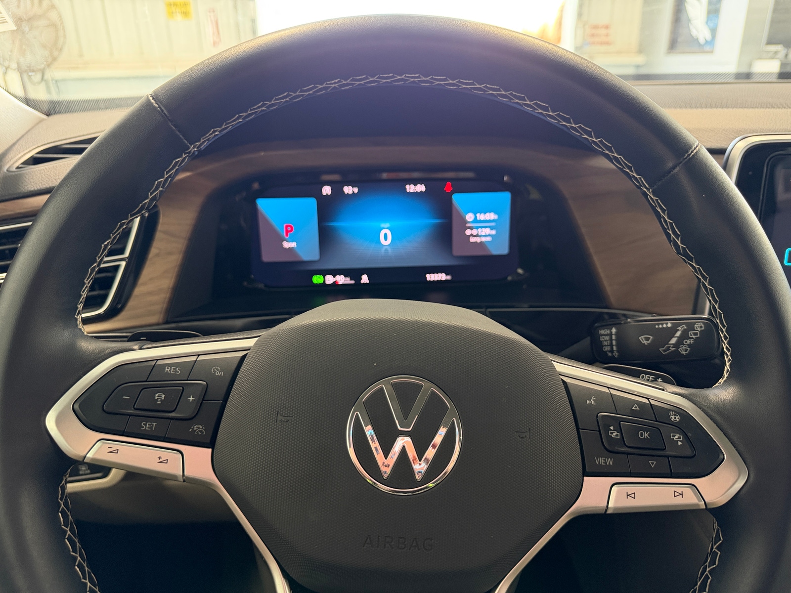 Thumbnail: 2025 Volkswagen Atlas - 5