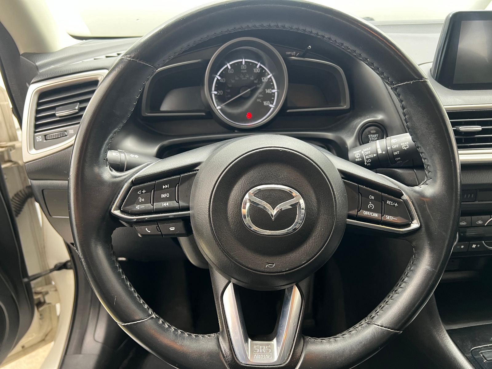 Thumbnail: 2018 Mazda Mazda3 - 4