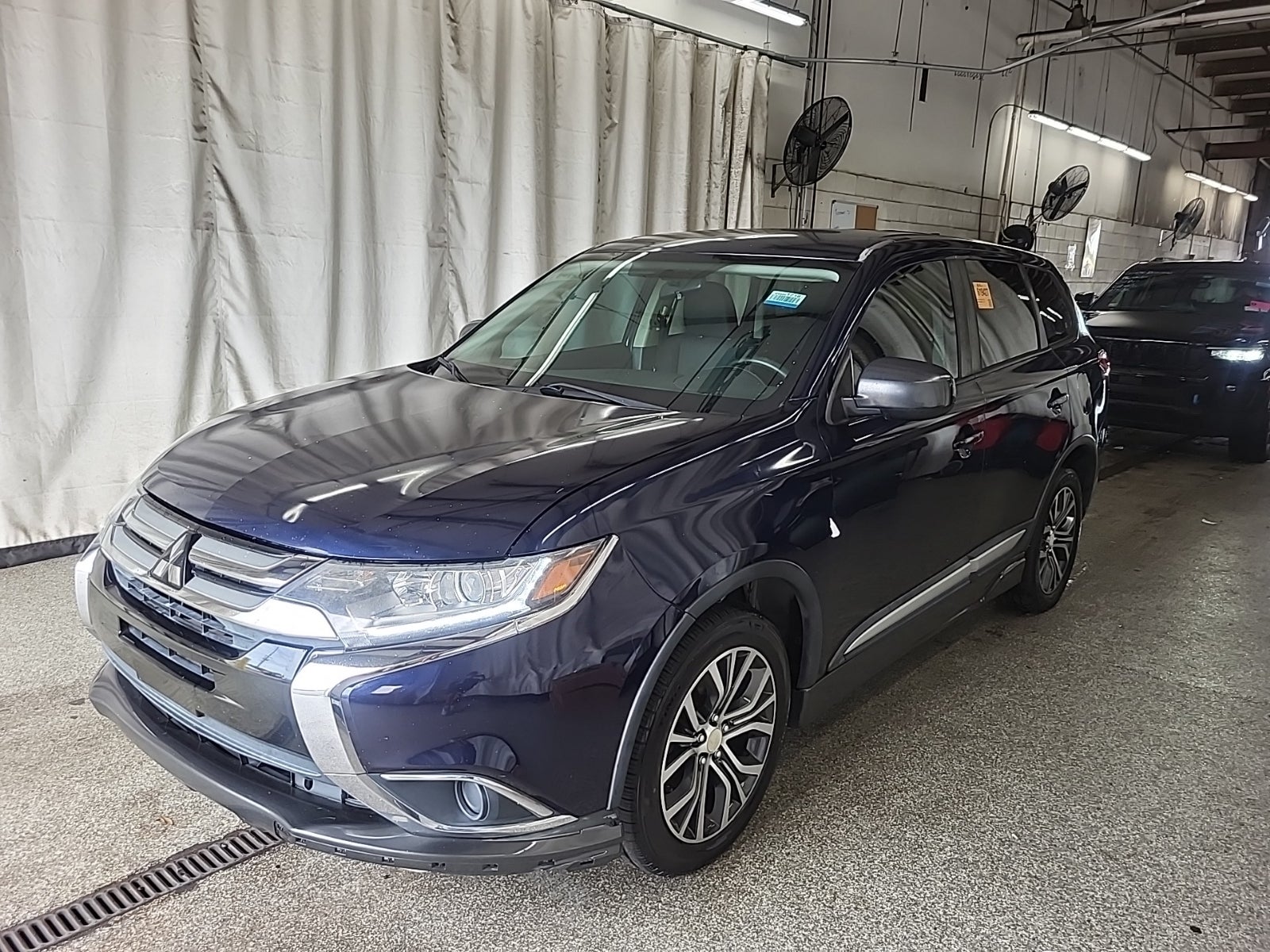 2018 Mitsubishi Outlander ES