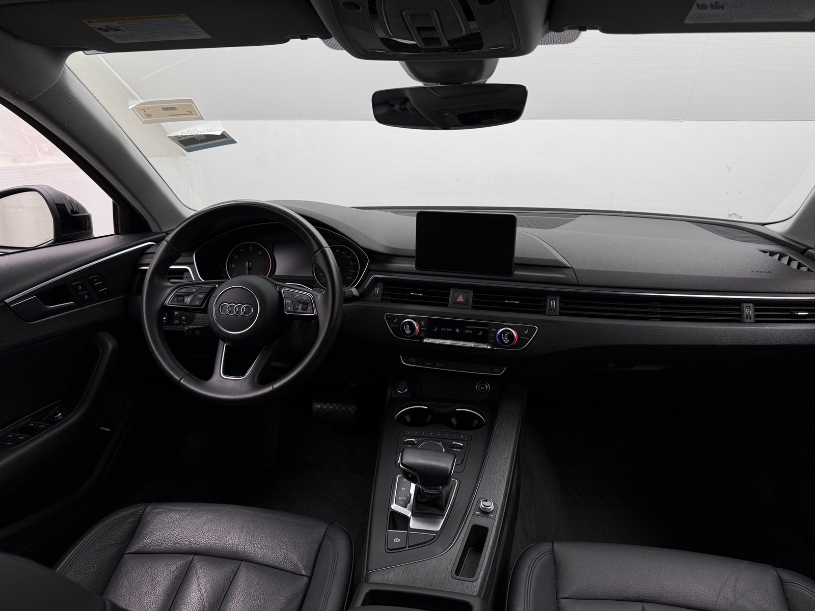 Thumbnail: 2017 Audi A4 - 3