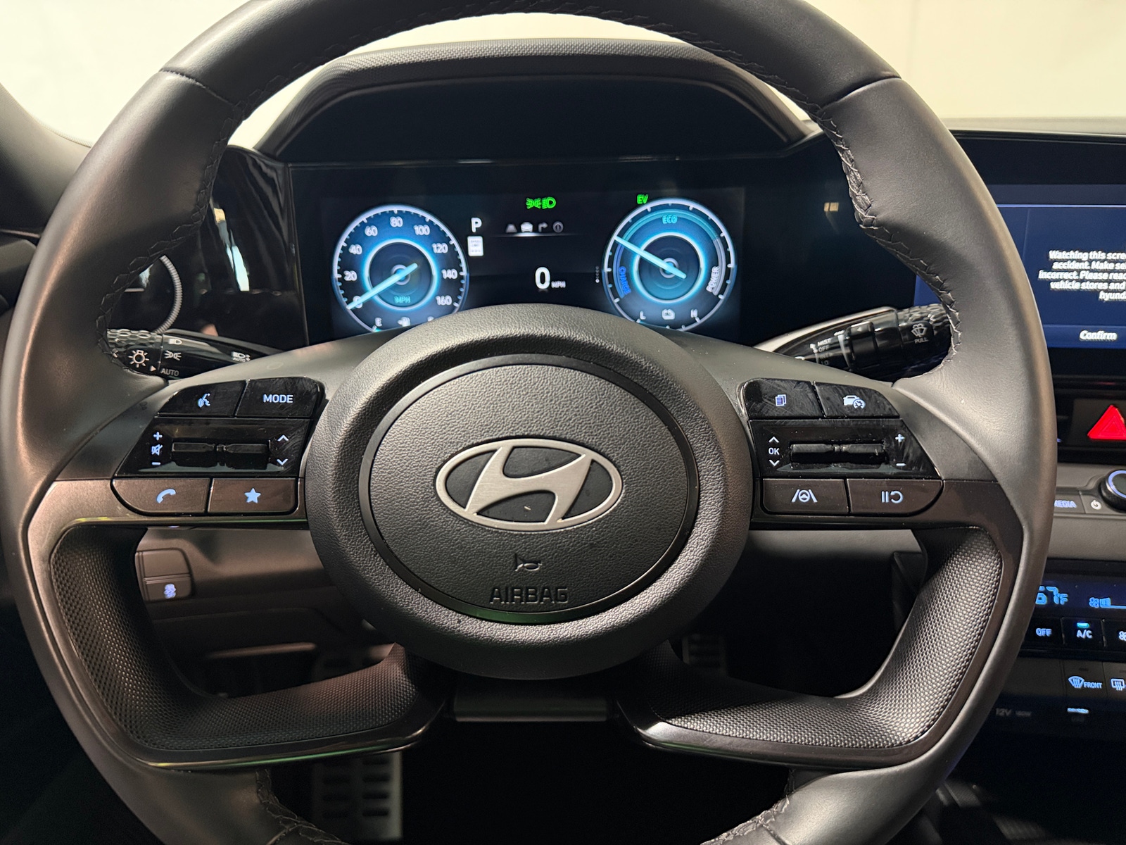 Thumbnail: 2025 Hyundai Elantra - 5