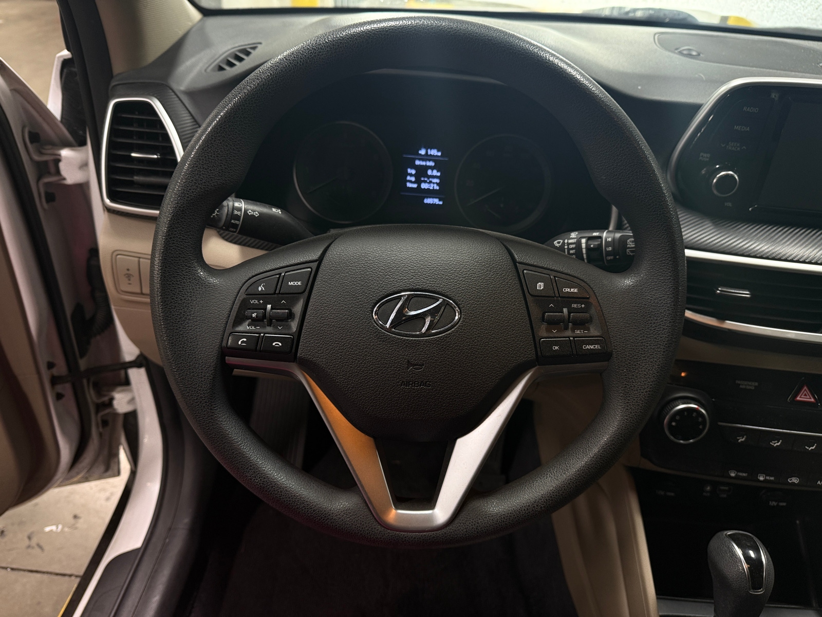 Thumbnail: 2019 Hyundai Tucson - 5