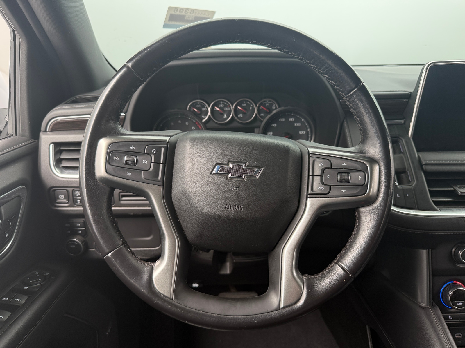 Thumbnail: 2021 Chevrolet Suburban - 4