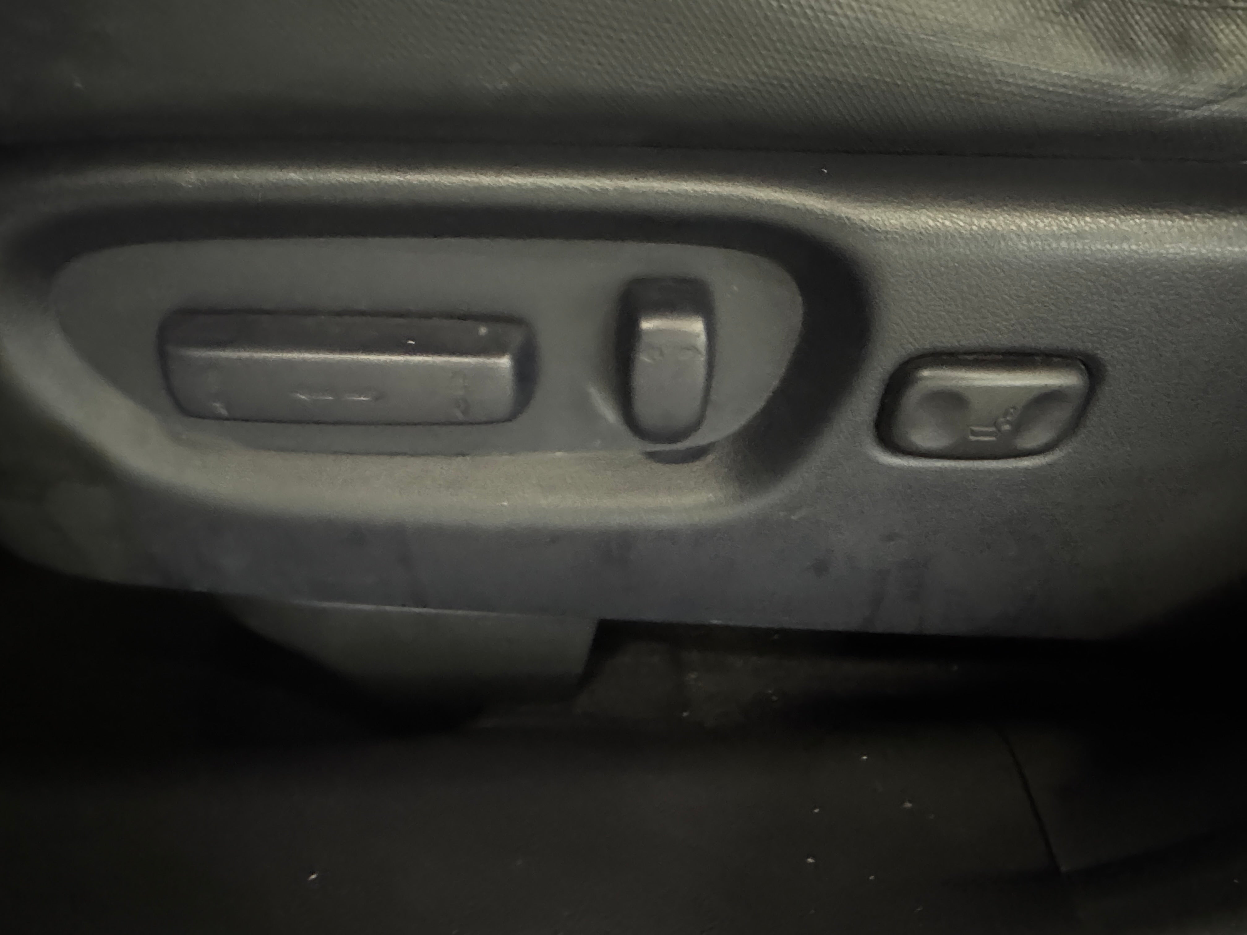 Used 2011 Honda CR-V EX-L with VIN JHLRE4H77BC003077 for sale in South Chesterfield, VA