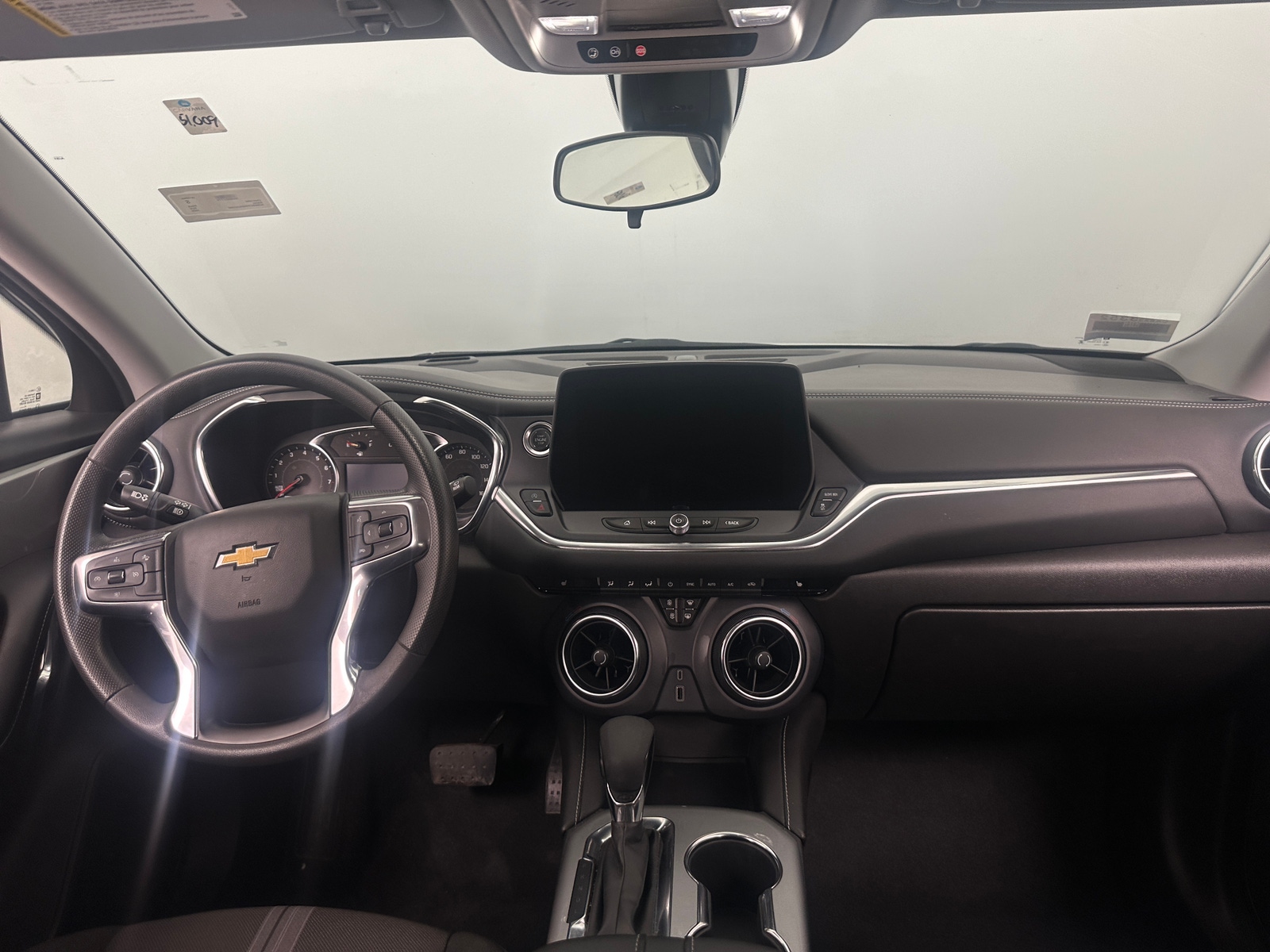 Thumbnail: 2025 Chevrolet Blazer - 3