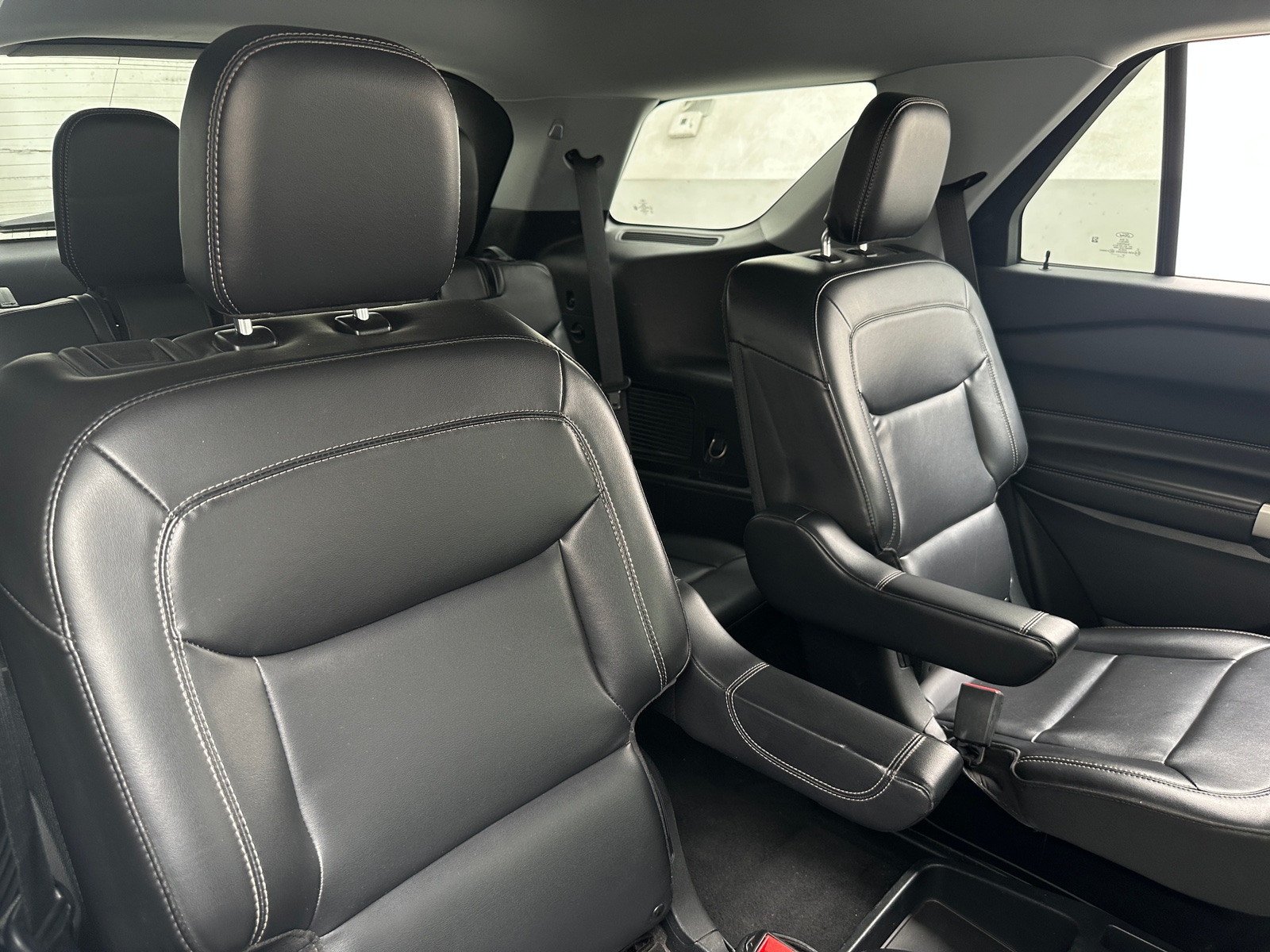 Thumbnail: 2021 Ford Explorer - 5