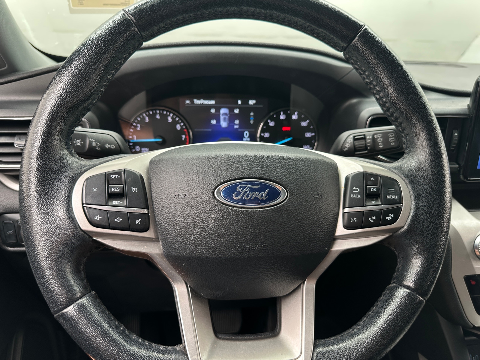 Thumbnail: 2021 Ford Explorer - 4