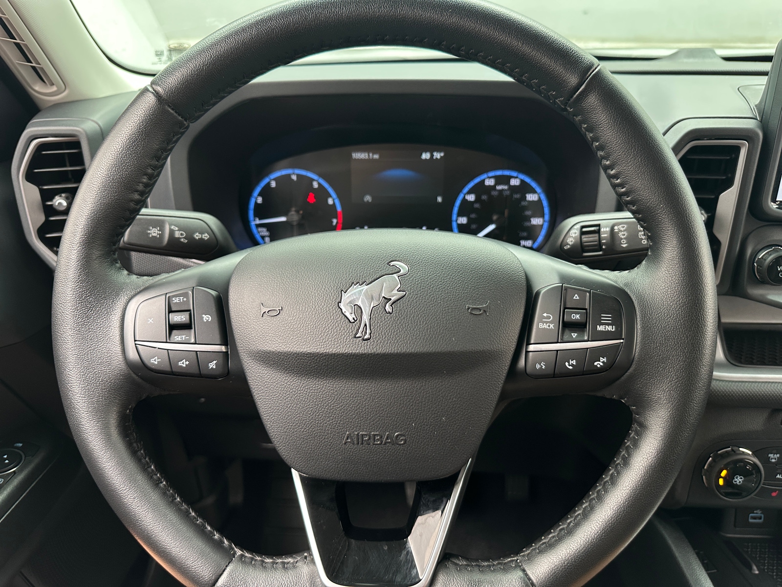 Thumbnail: 2022 Ford Bronco Sport - 5