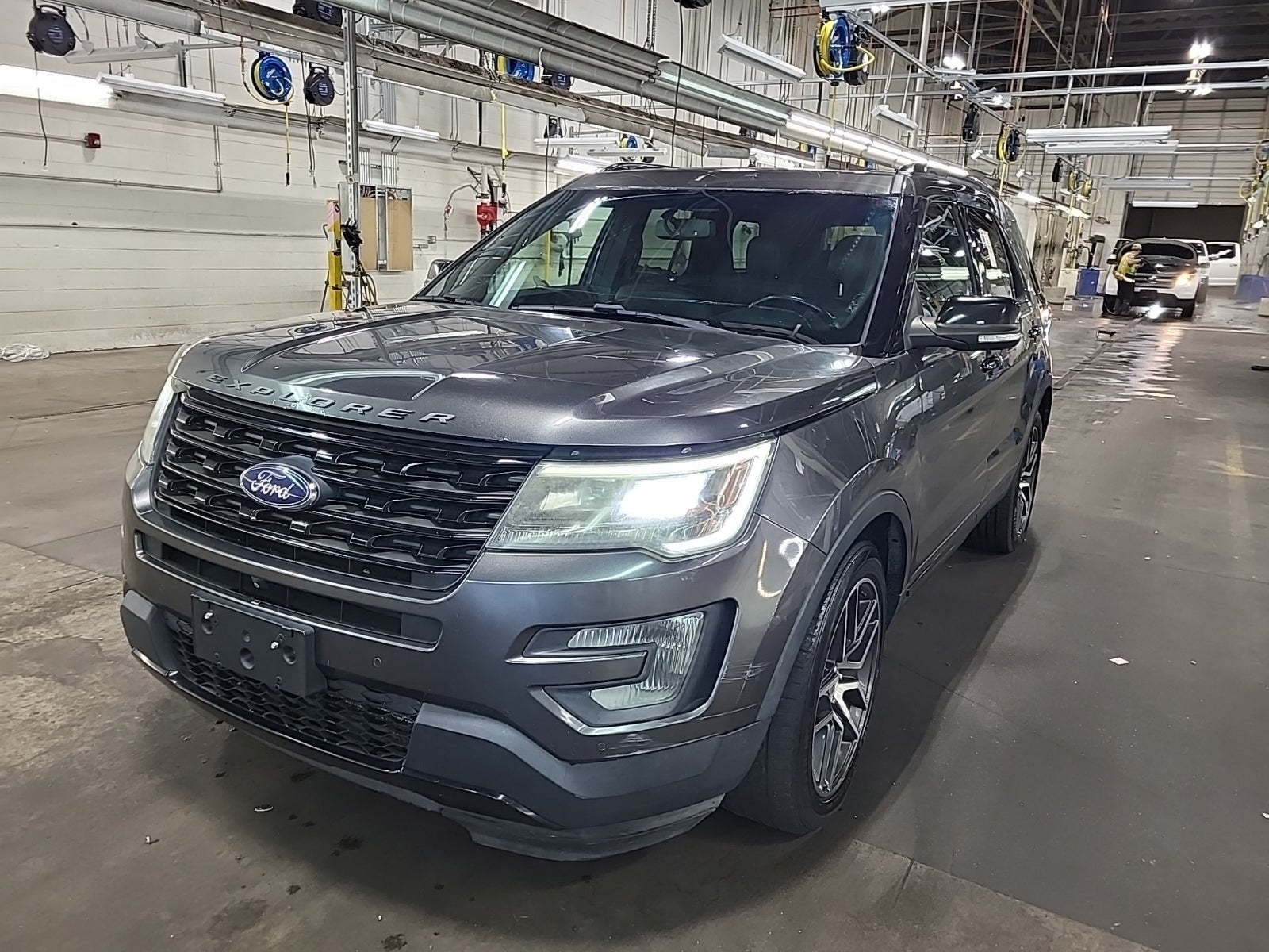 2017 Ford Explorer Sport