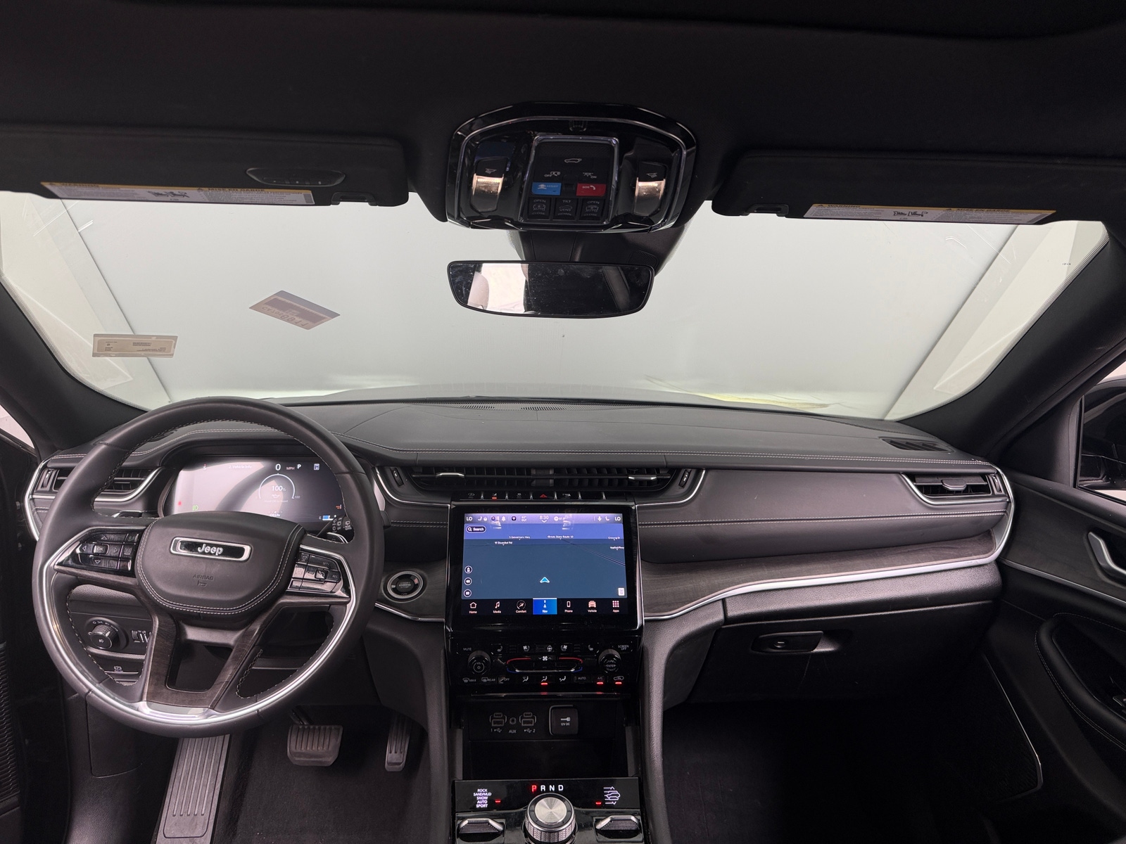 Thumbnail: 2023 Jeep Grand Cherokee L - 2