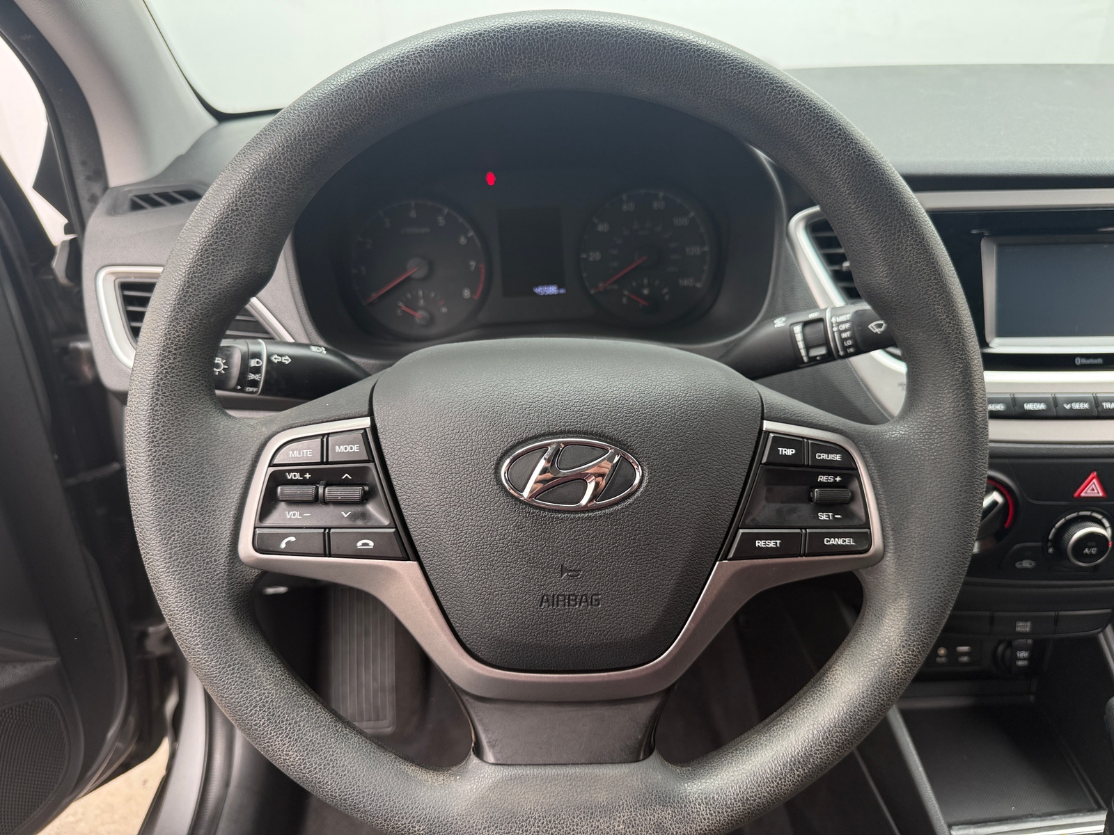 Thumbnail: 2022 Hyundai Accent - 5