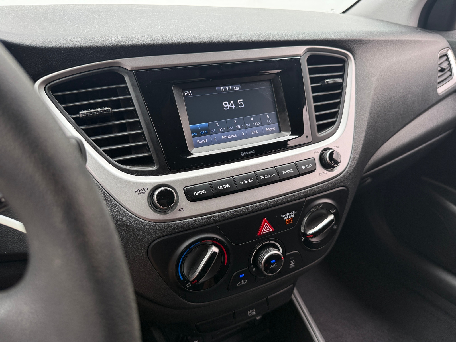 Thumbnail: 2022 Hyundai Accent - 4