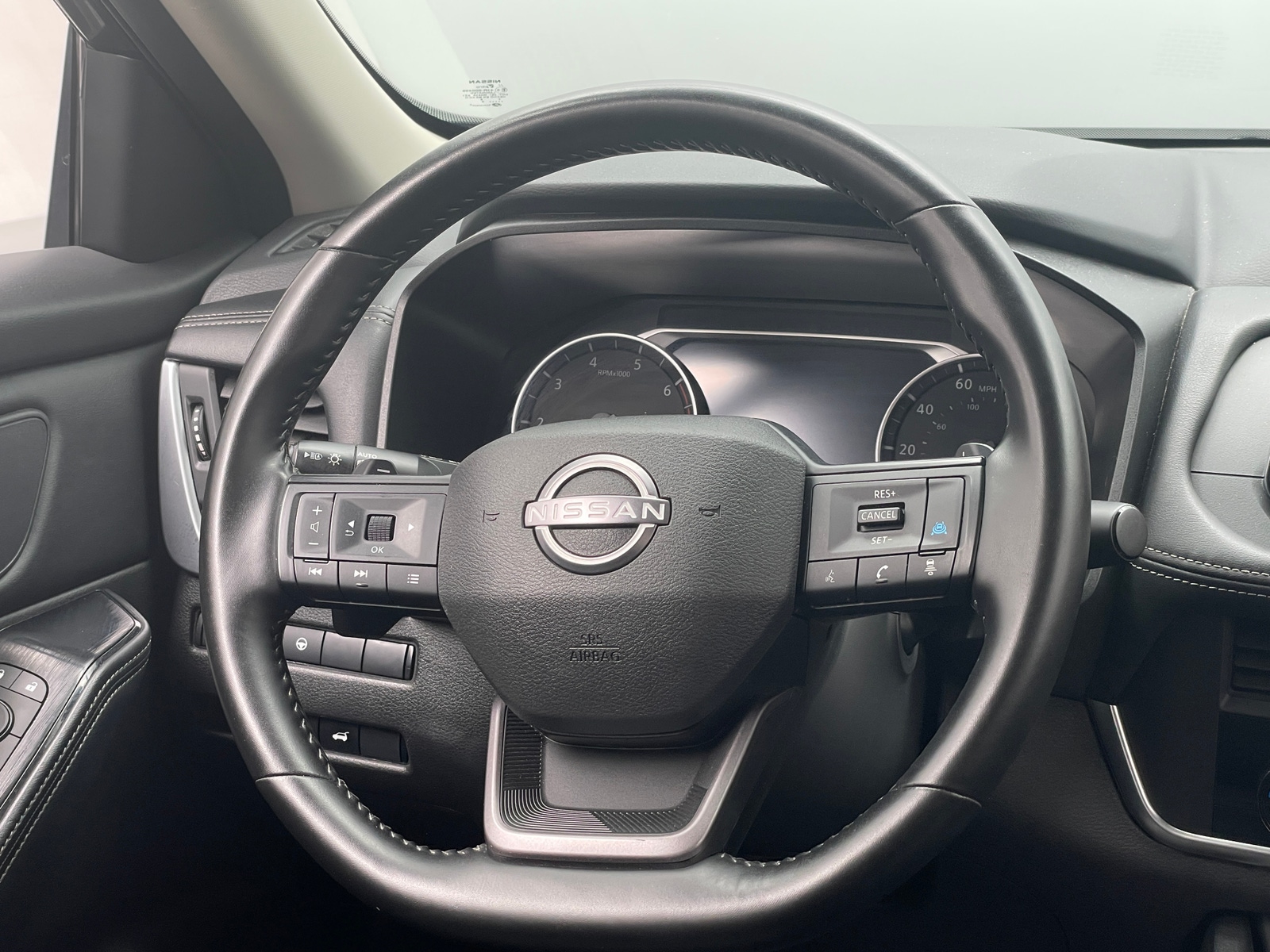 Thumbnail: 2025 Nissan Rogue - 5