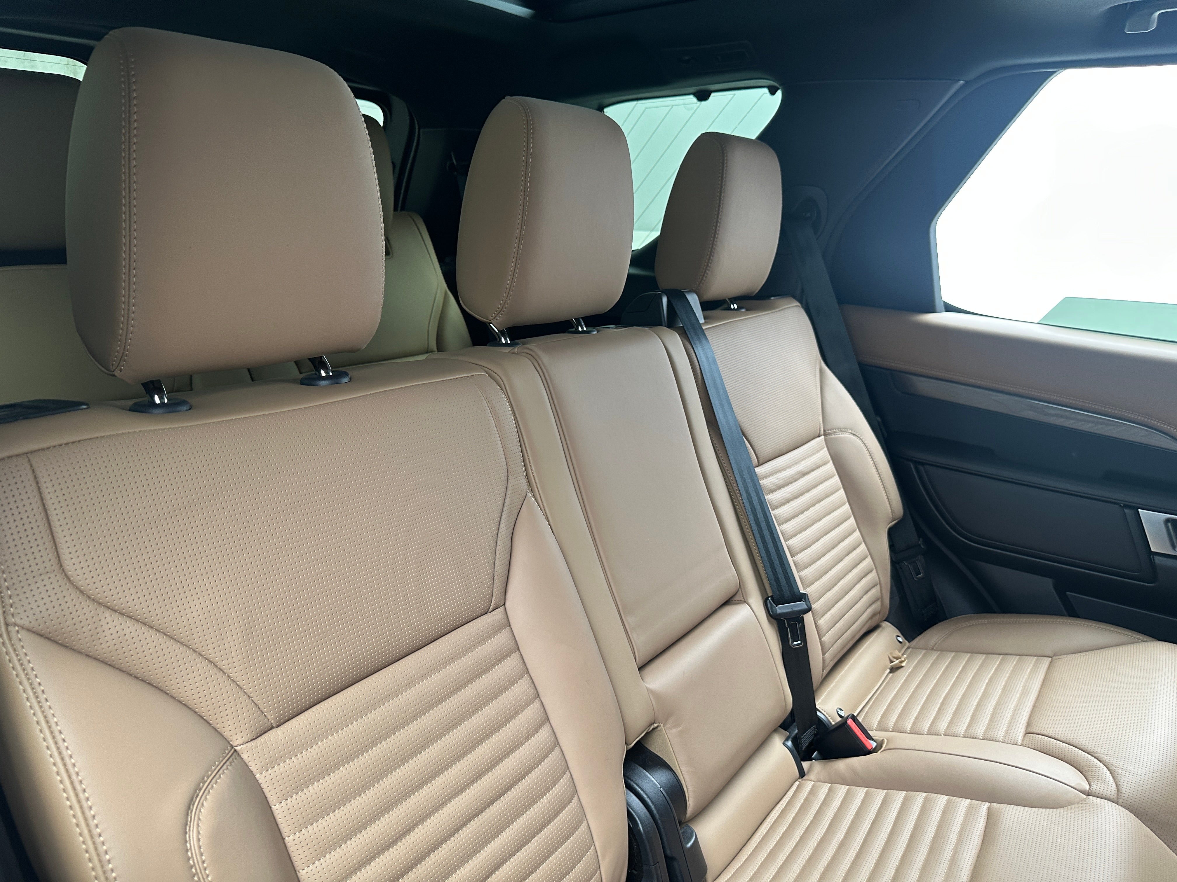 2024 Land Rover Discovery