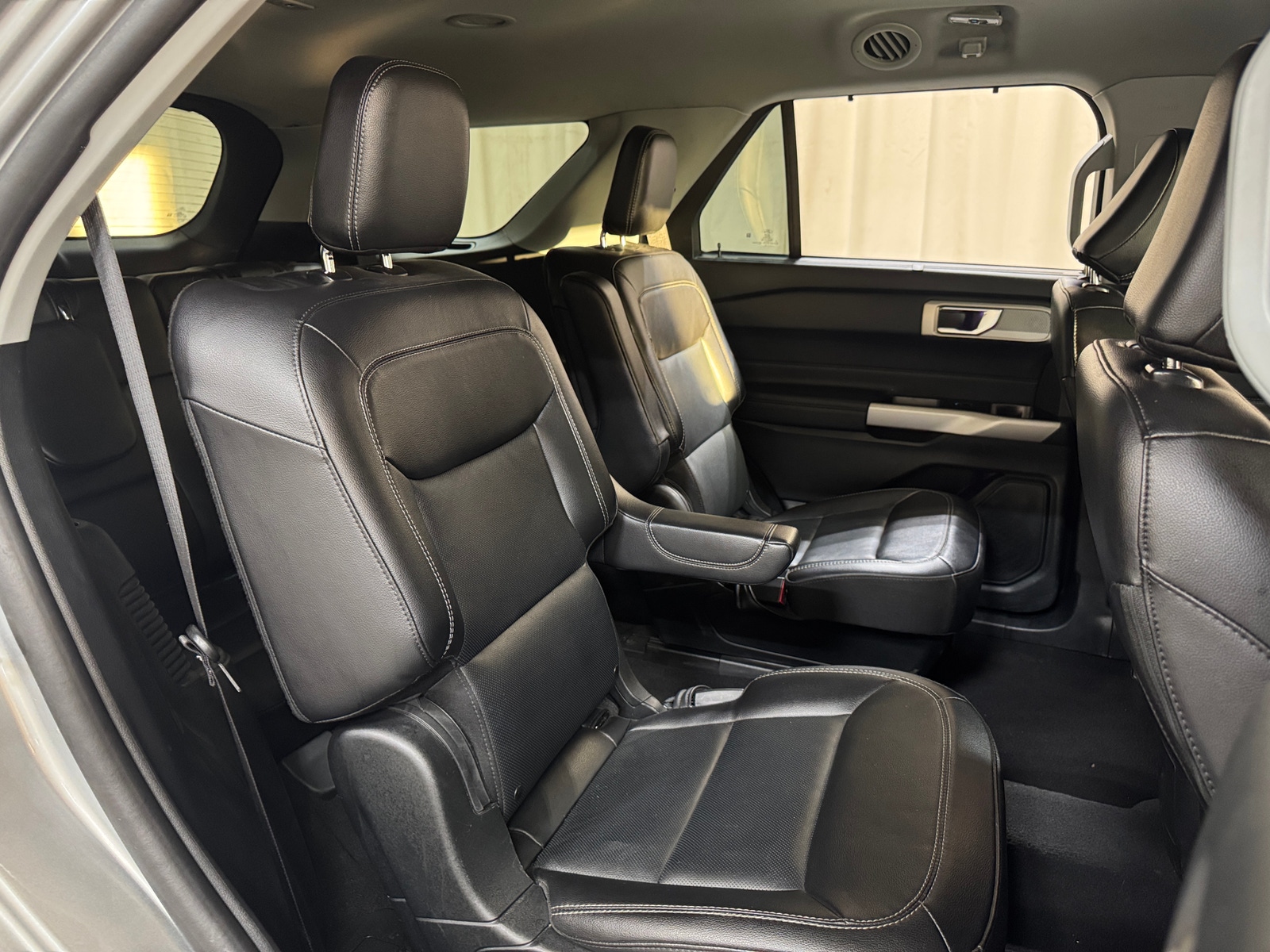 Thumbnail: 2024 Ford Explorer - 5