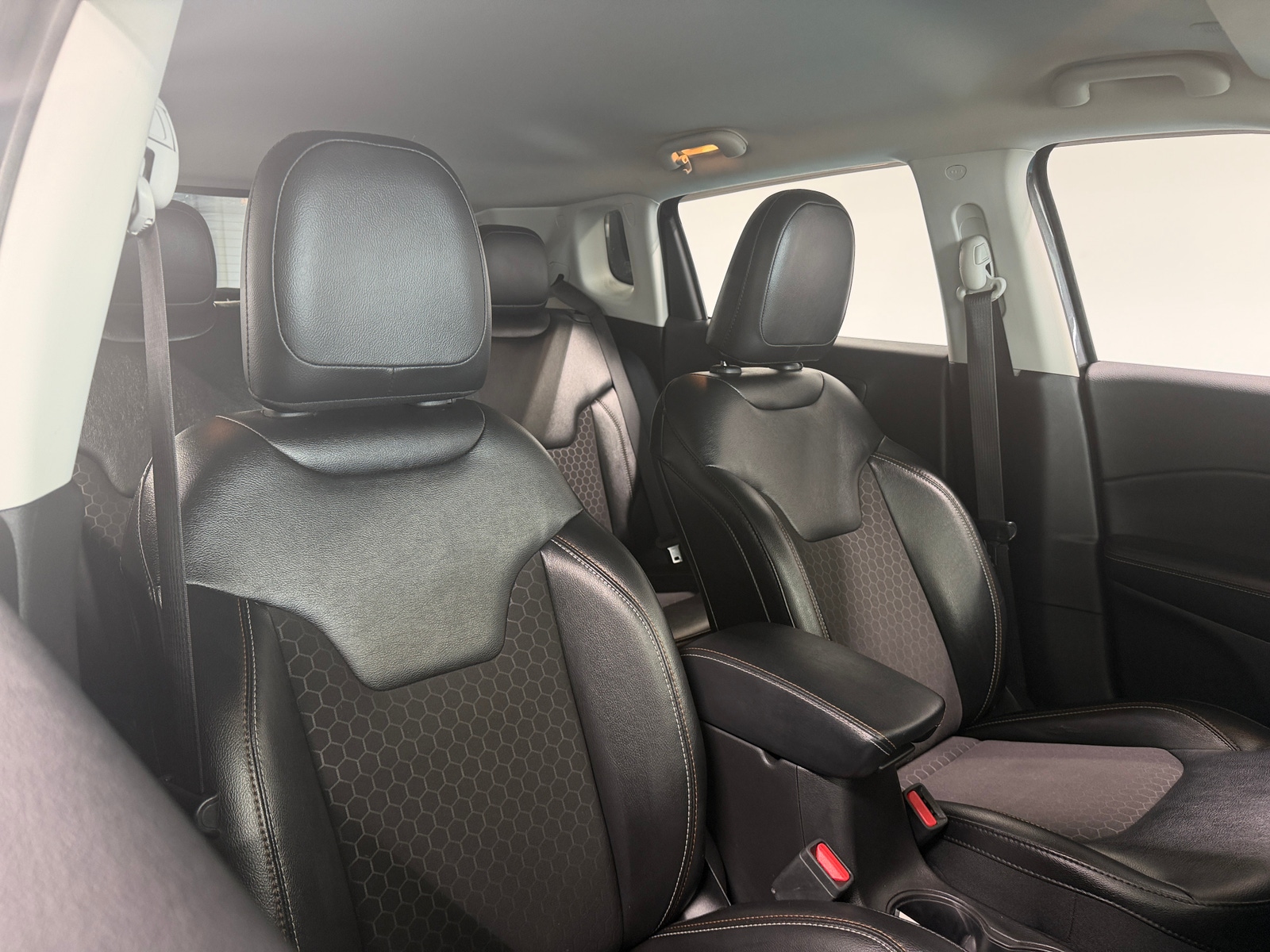 Thumbnail: 2020 Jeep Compass - 2