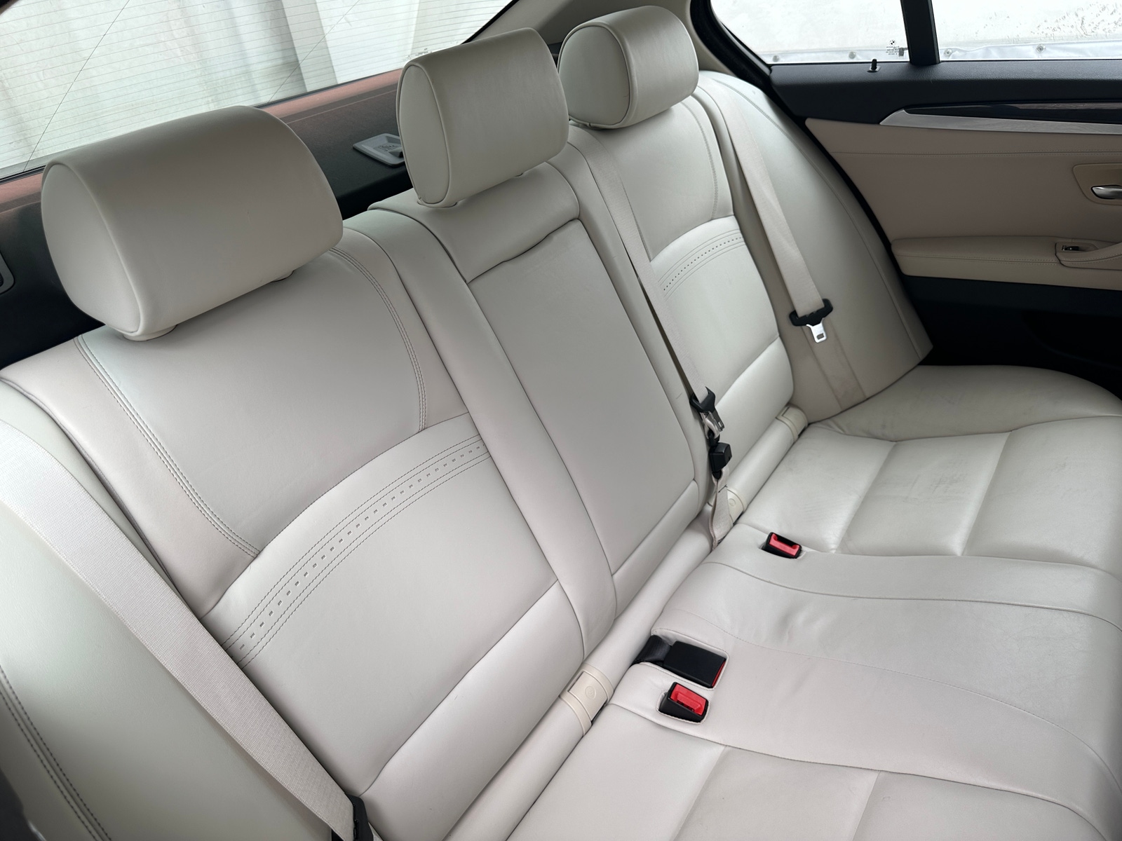 Thumbnail: 2016 BMW 5 Series - 5