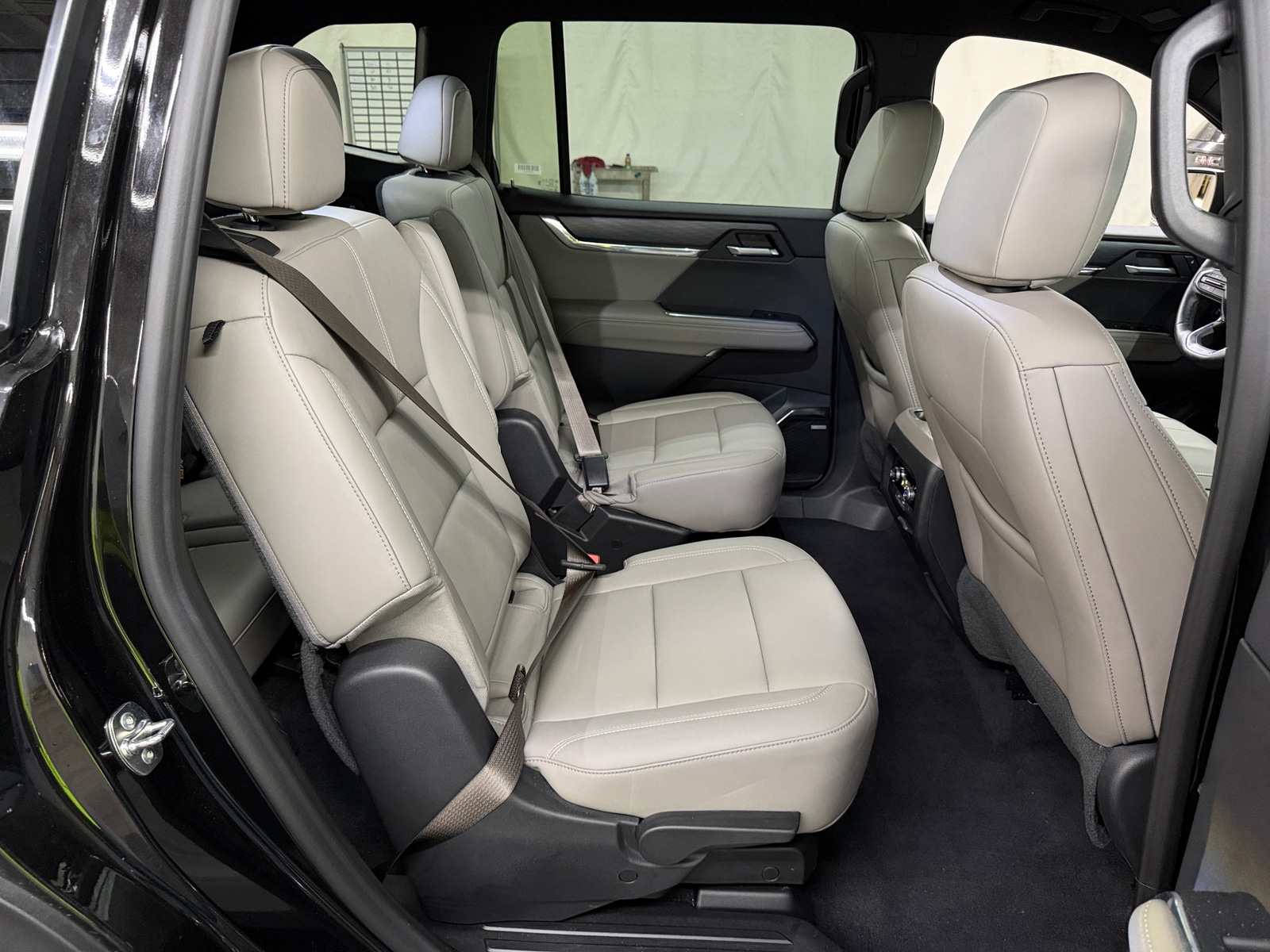 Thumbnail: 2026 GMC Acadia - 5