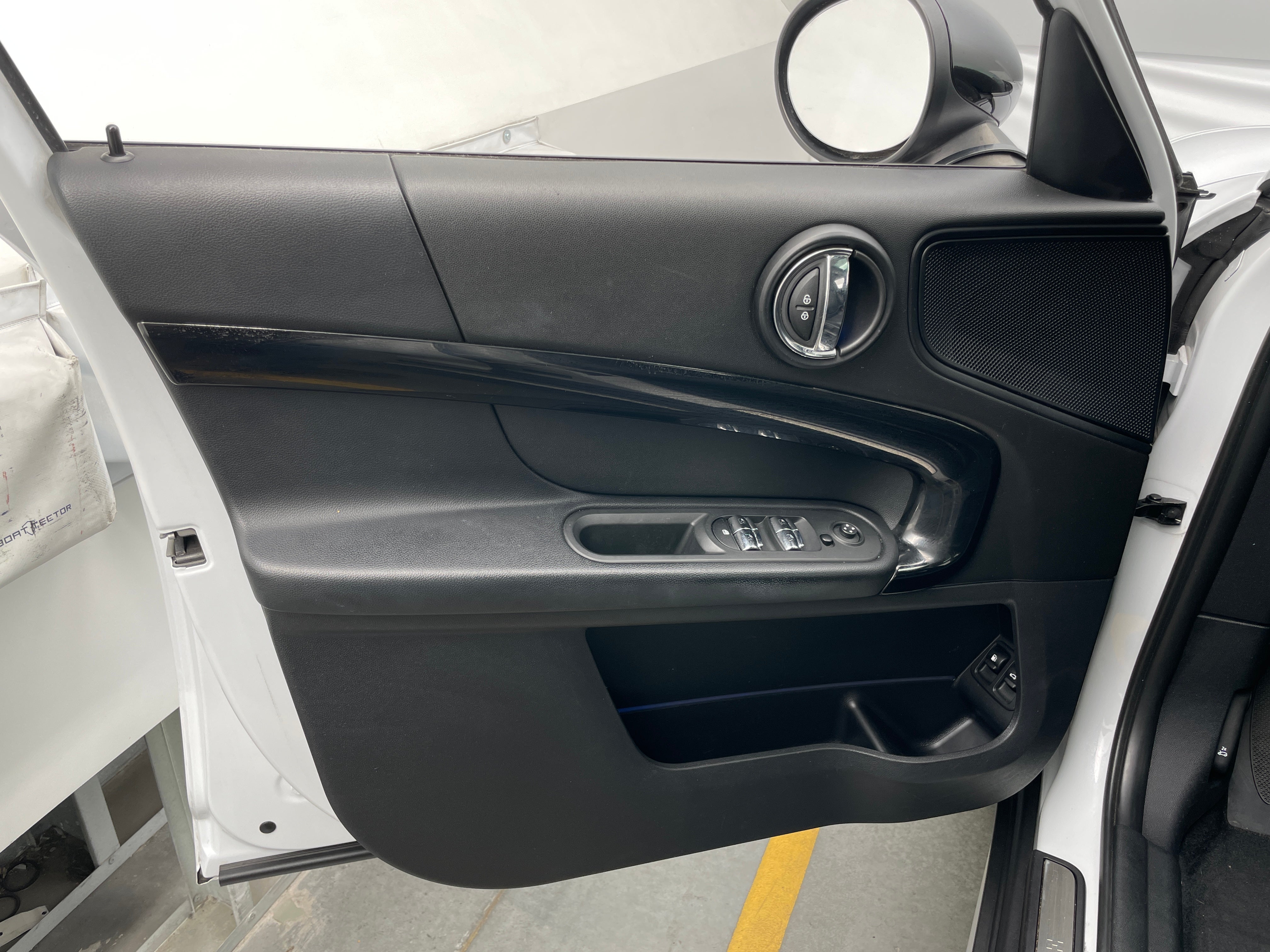 WMZYU7C57K3F93416