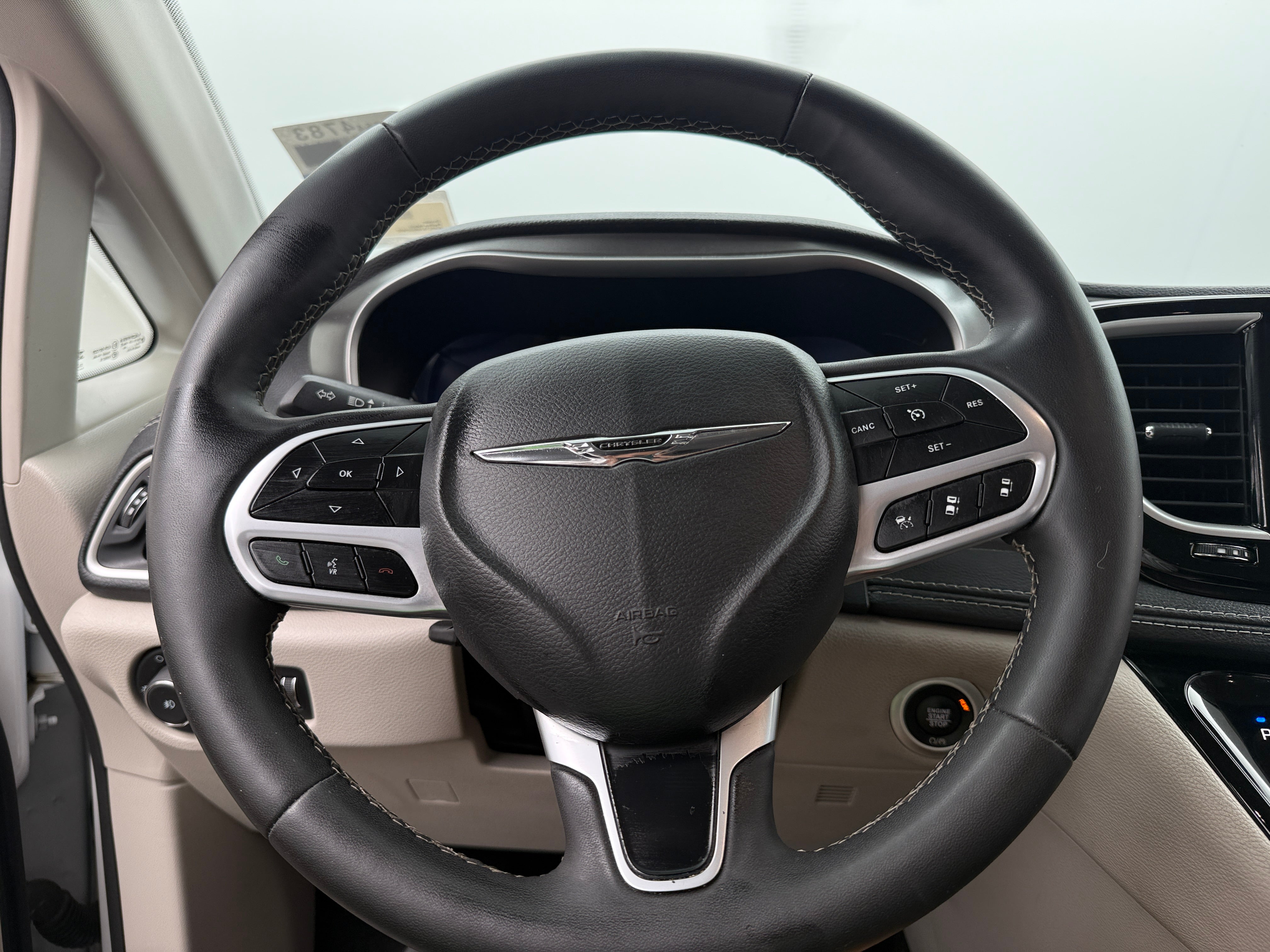 2024 Chrysler Pacifica PHEV