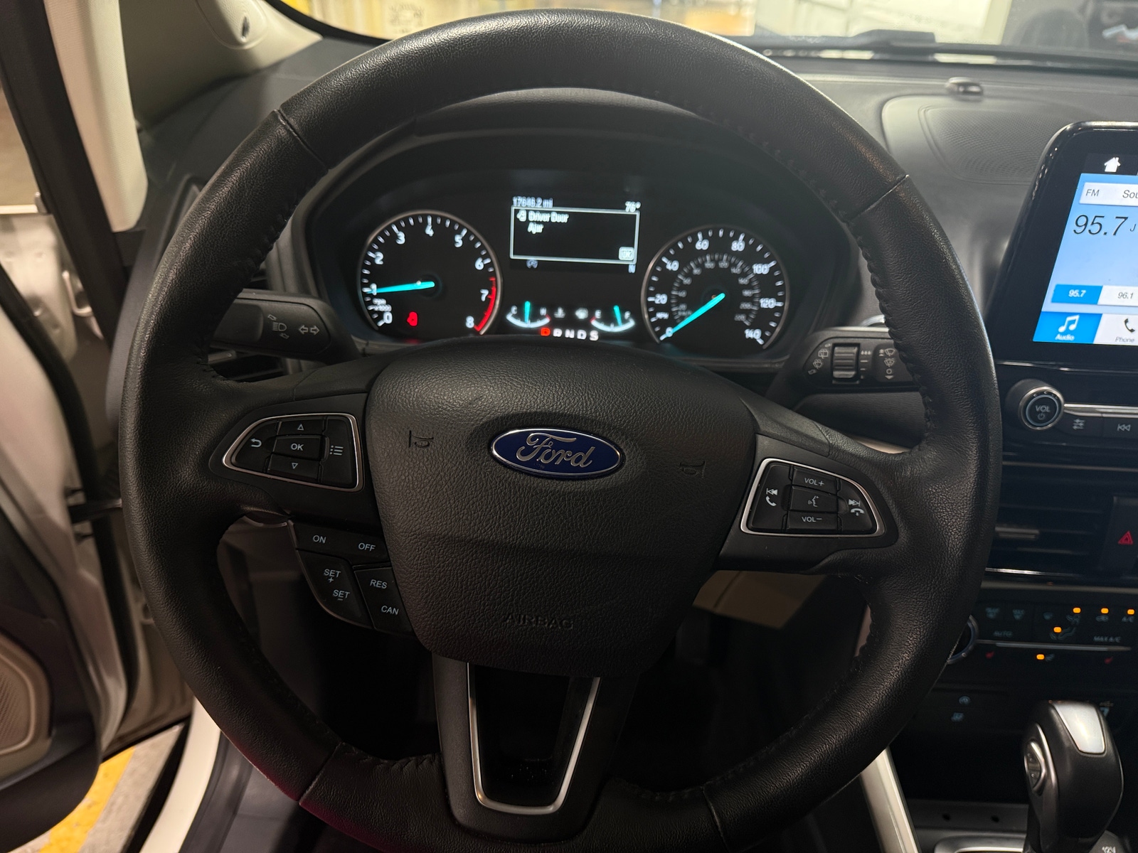 Thumbnail: 2019 Ford EcoSport - 4