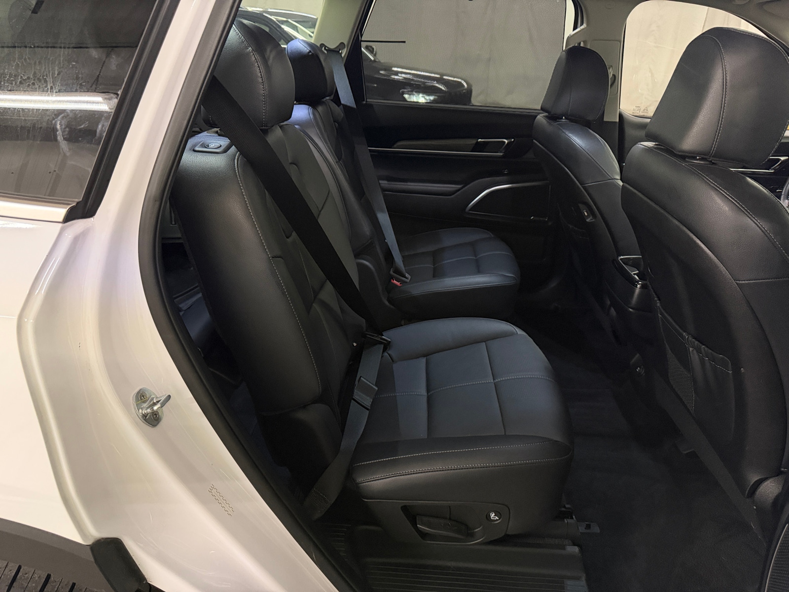 Thumbnail: 2022 Kia Telluride - 5