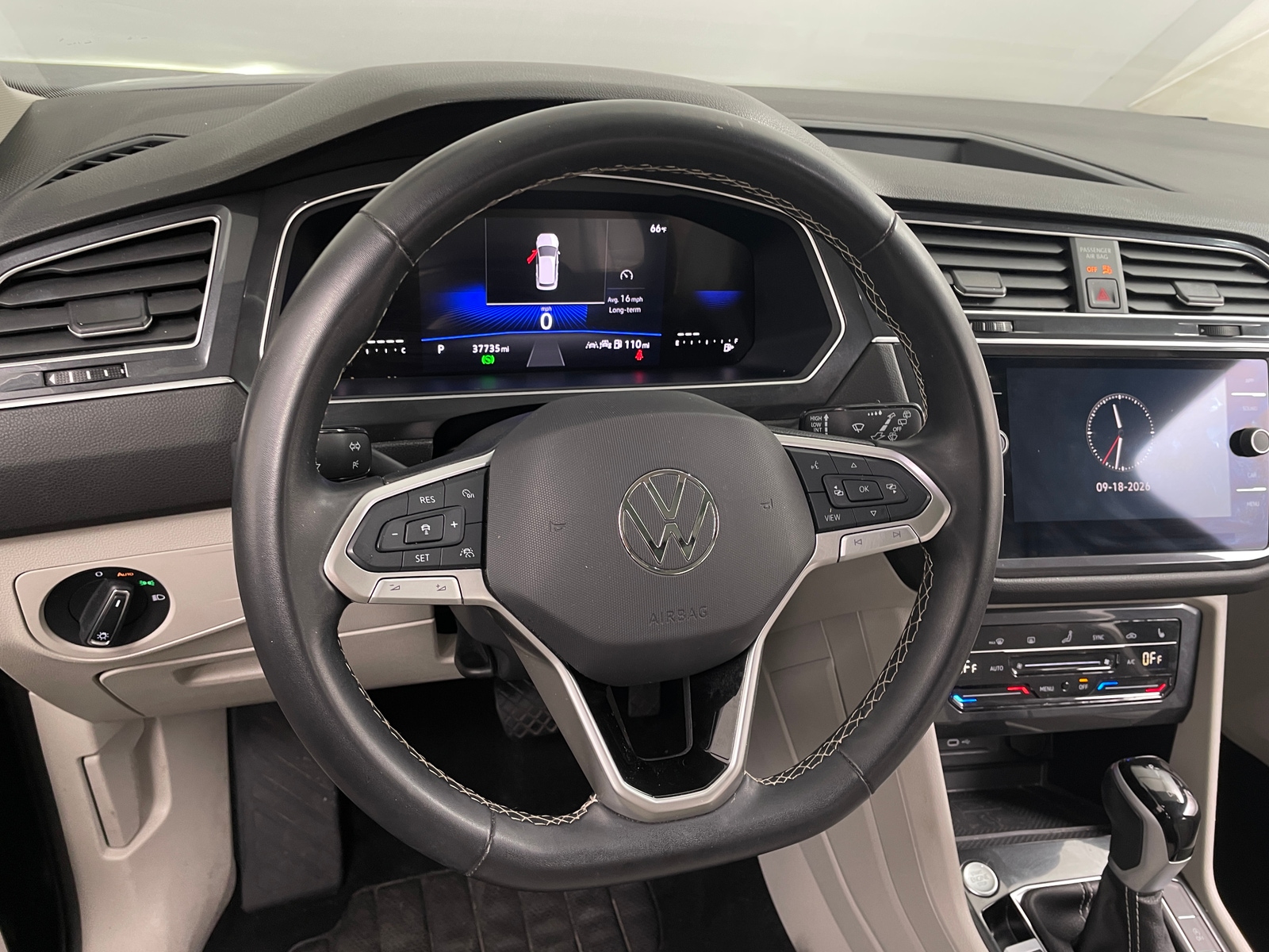 Thumbnail: 2024 Volkswagen Tiguan - 5