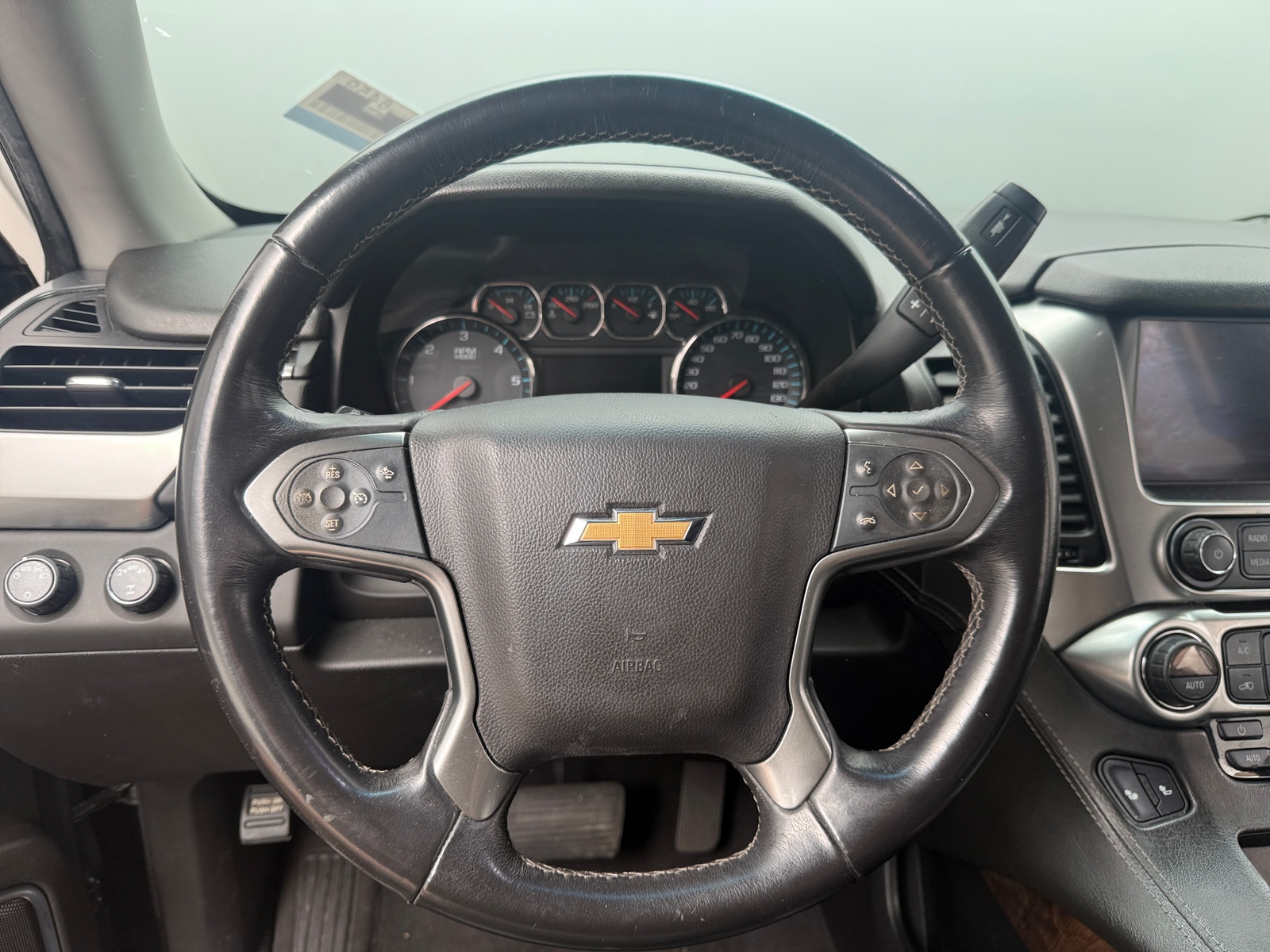 Thumbnail: 2019 Chevrolet Tahoe - 4