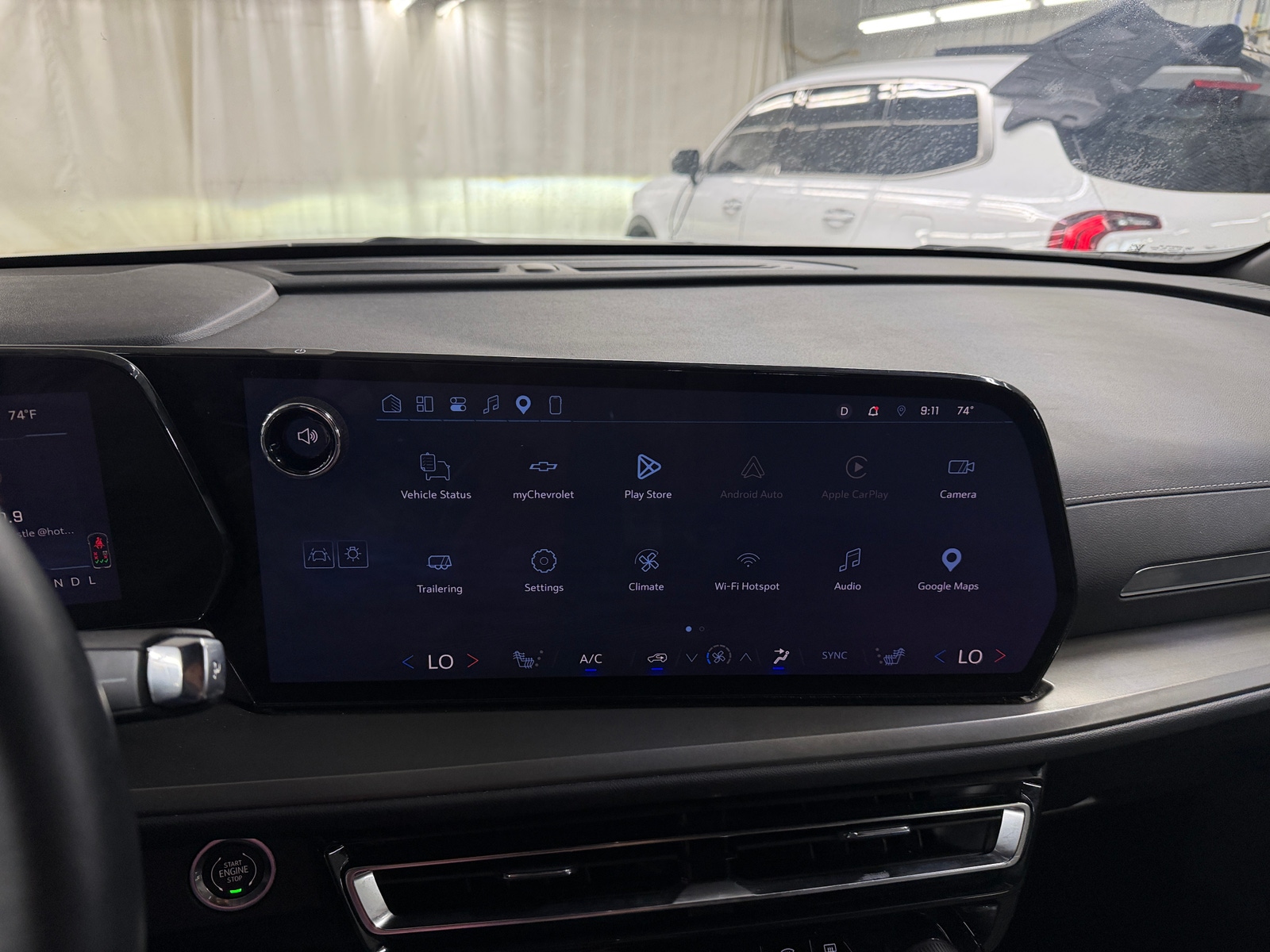 Thumbnail: 2026 Chevrolet Traverse - 4