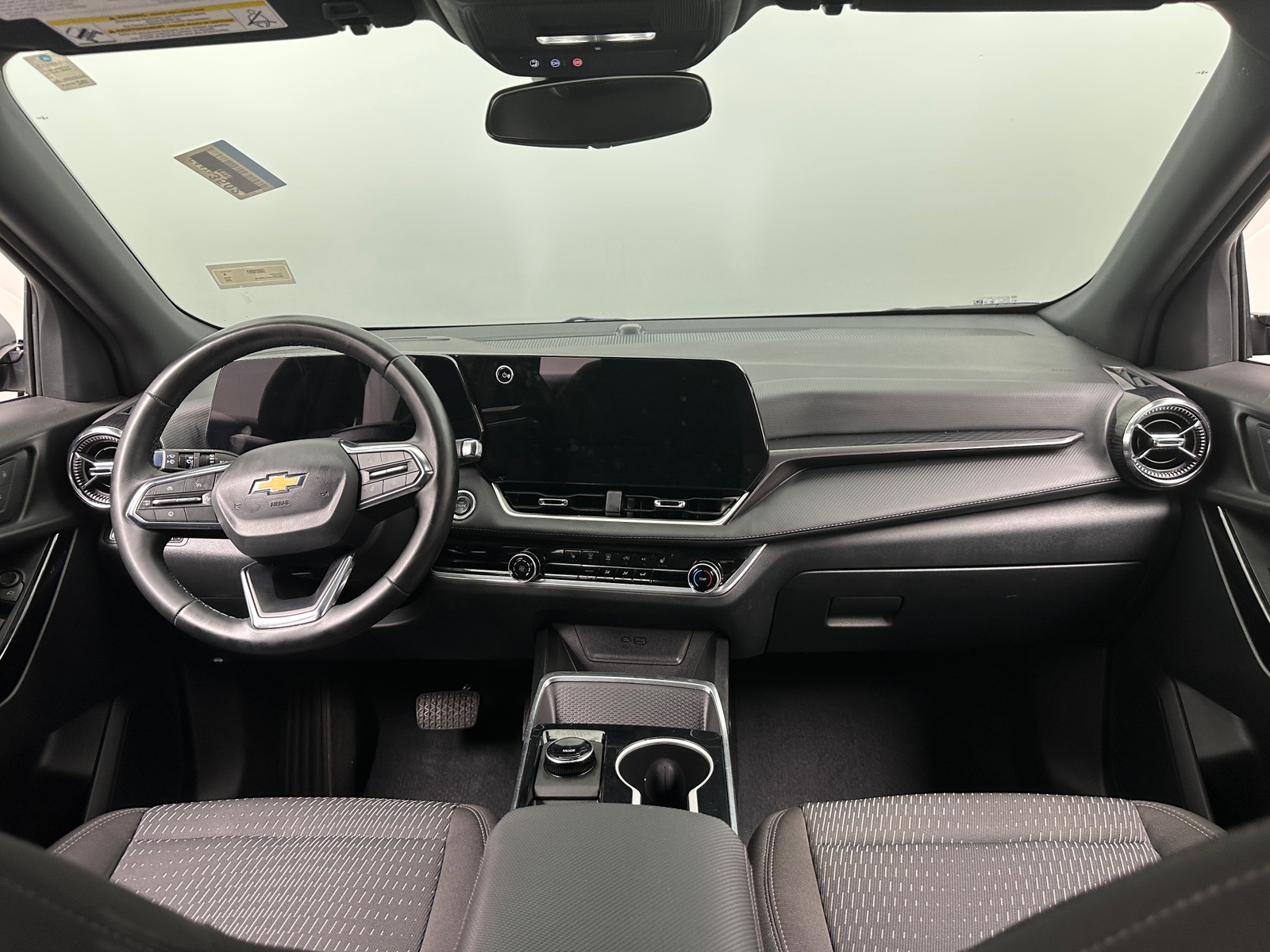 Thumbnail: 2026 Chevrolet Equinox - 3