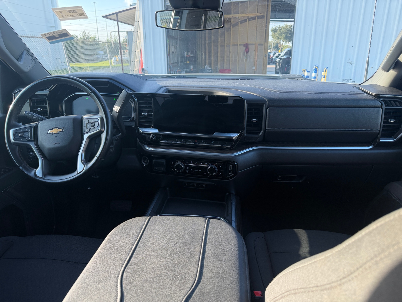 Thumbnail: 2025 Chevrolet Silverado 2500 - 3