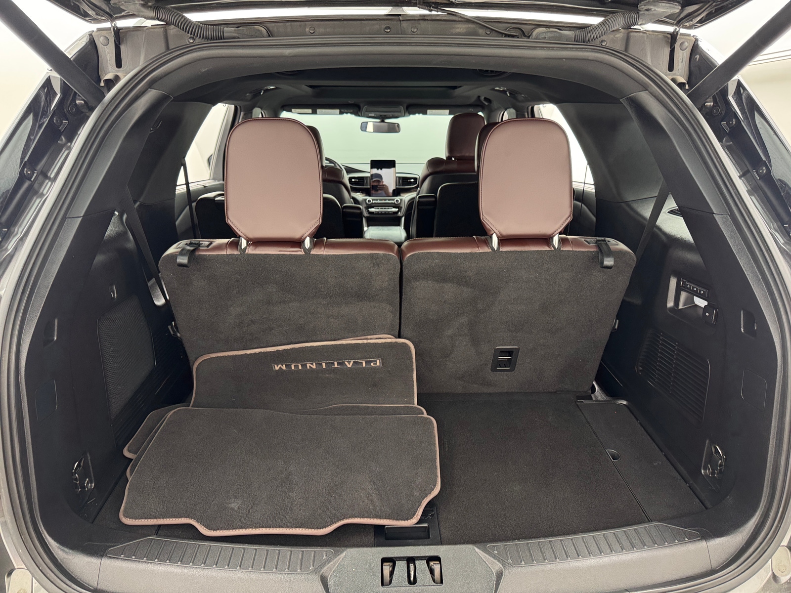 Thumbnail: 2020 Ford Explorer - 6