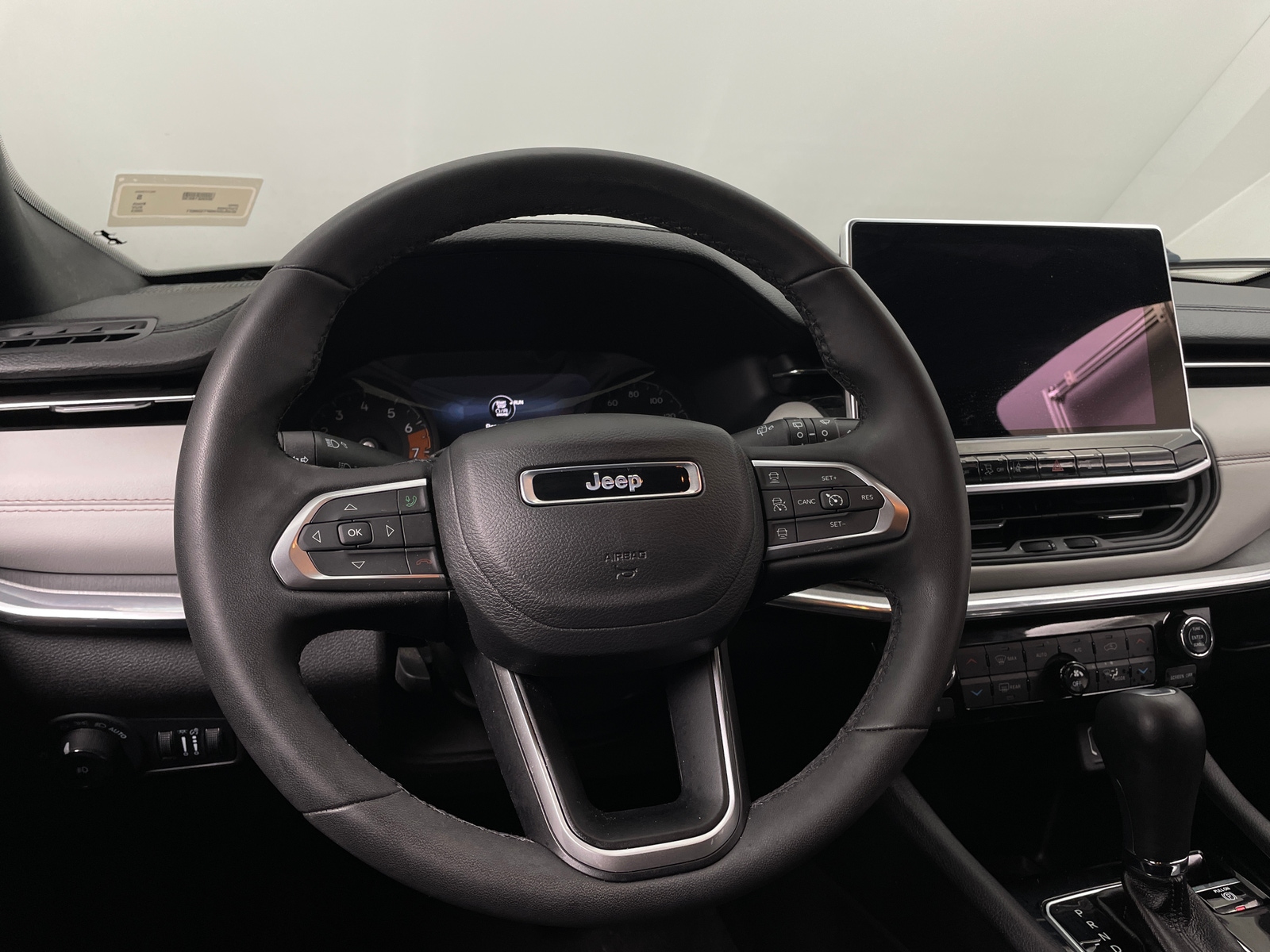 Thumbnail: 2023 Jeep Compass - 4