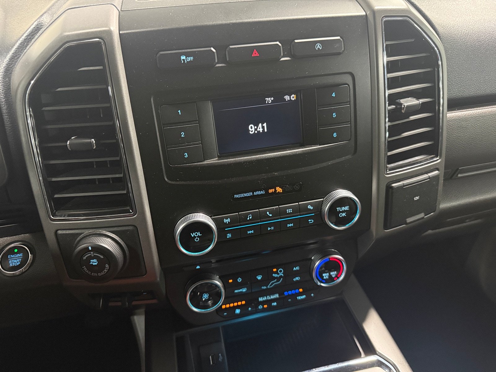 Thumbnail: 2018 Ford Expedition MAX - 4
