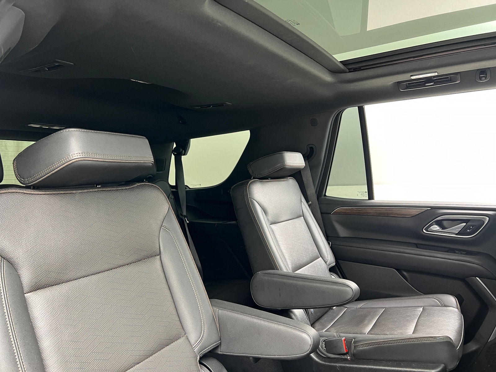 Thumbnail: 2021 Chevrolet Tahoe - 5