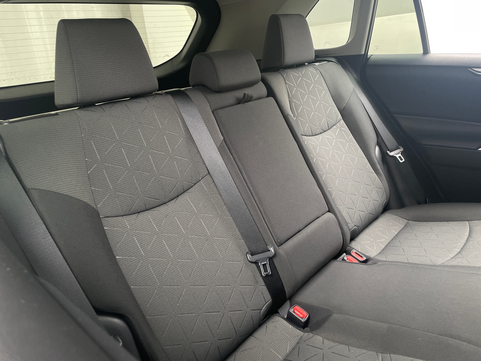 Thumbnail: 2020 Toyota RAV4 - 6