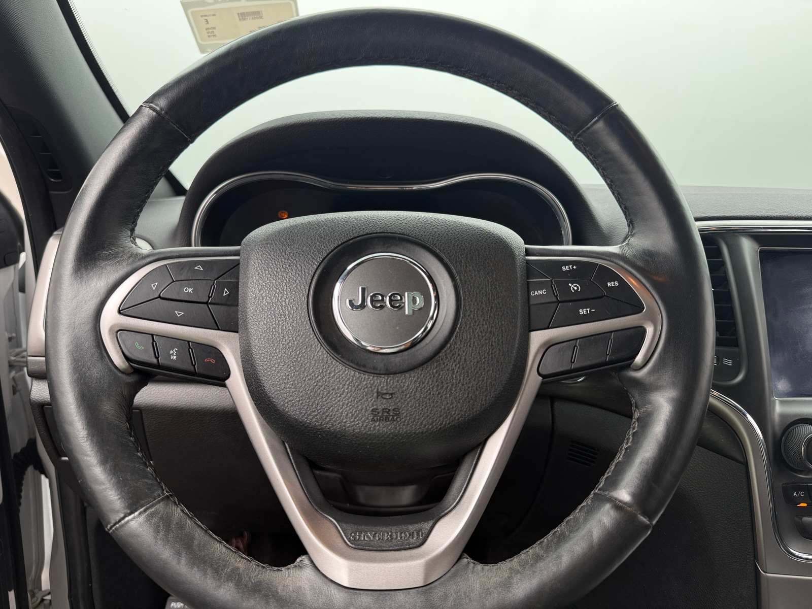 Thumbnail: 2018 Jeep Grand Cherokee - 4