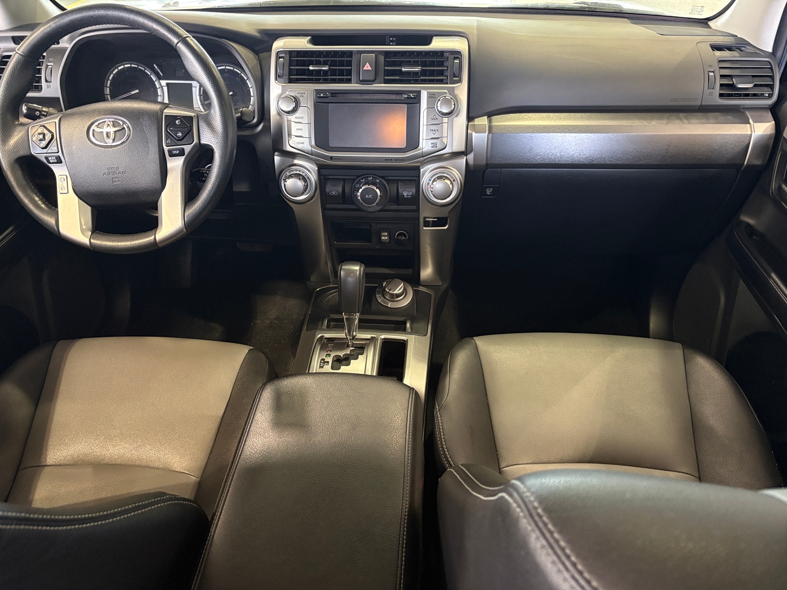 Thumbnail: 2017 Toyota 4Runner - 3