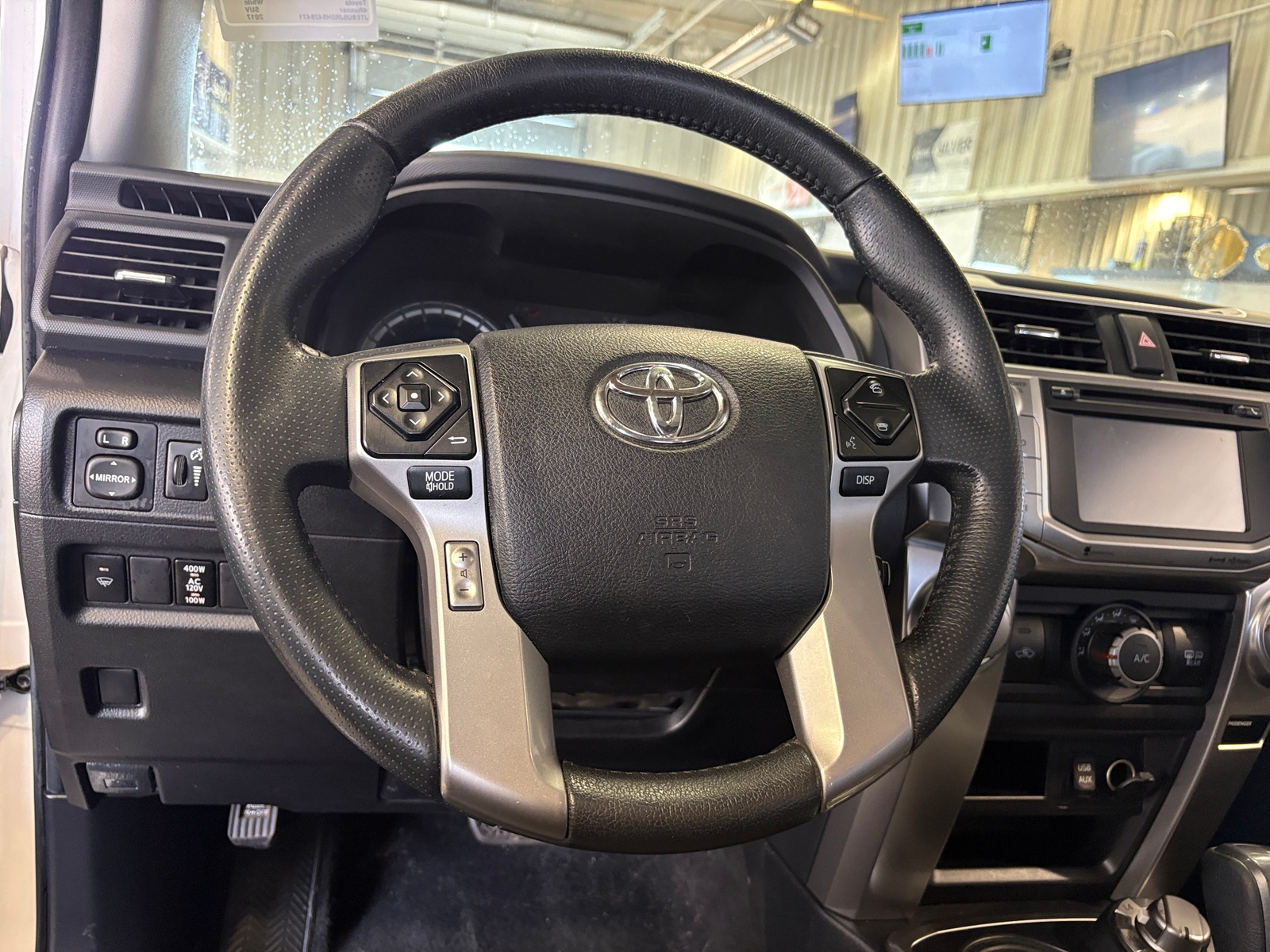 Thumbnail: 2017 Toyota 4Runner - 5
