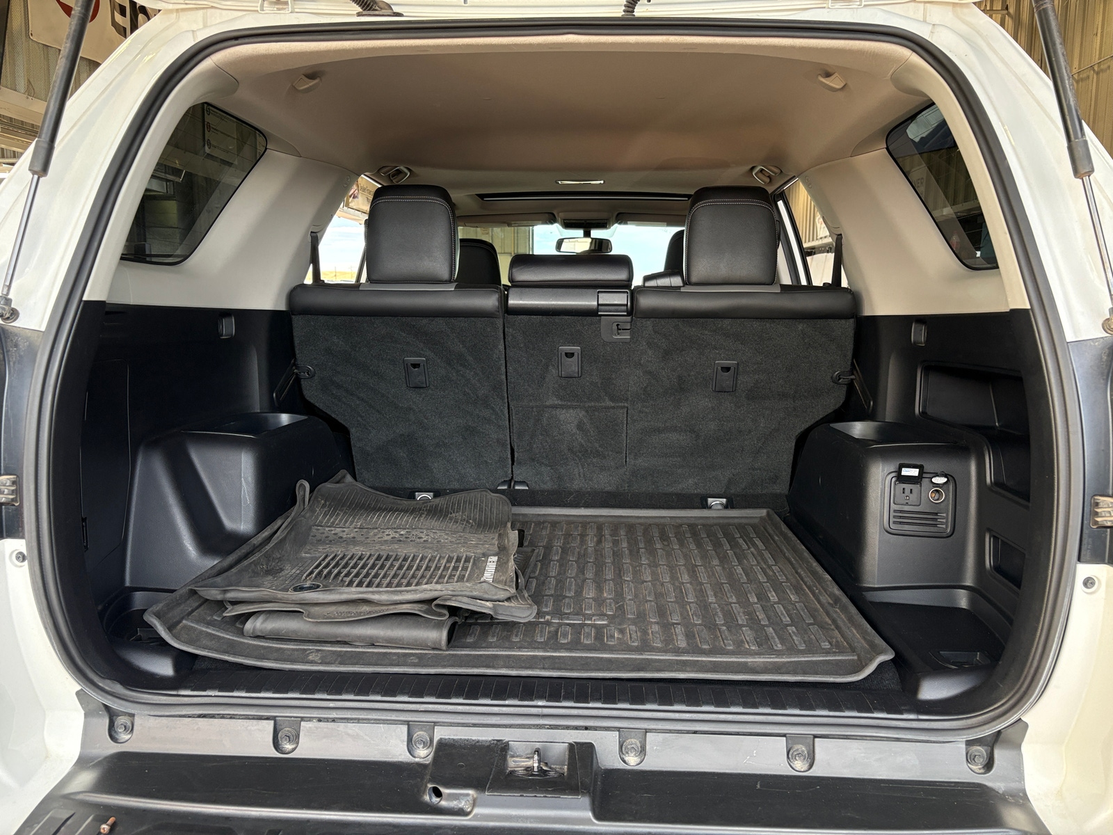 Thumbnail: 2017 Toyota 4Runner - 7