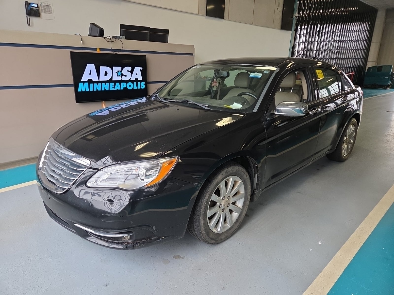 2013 Chrysler 200 Limited