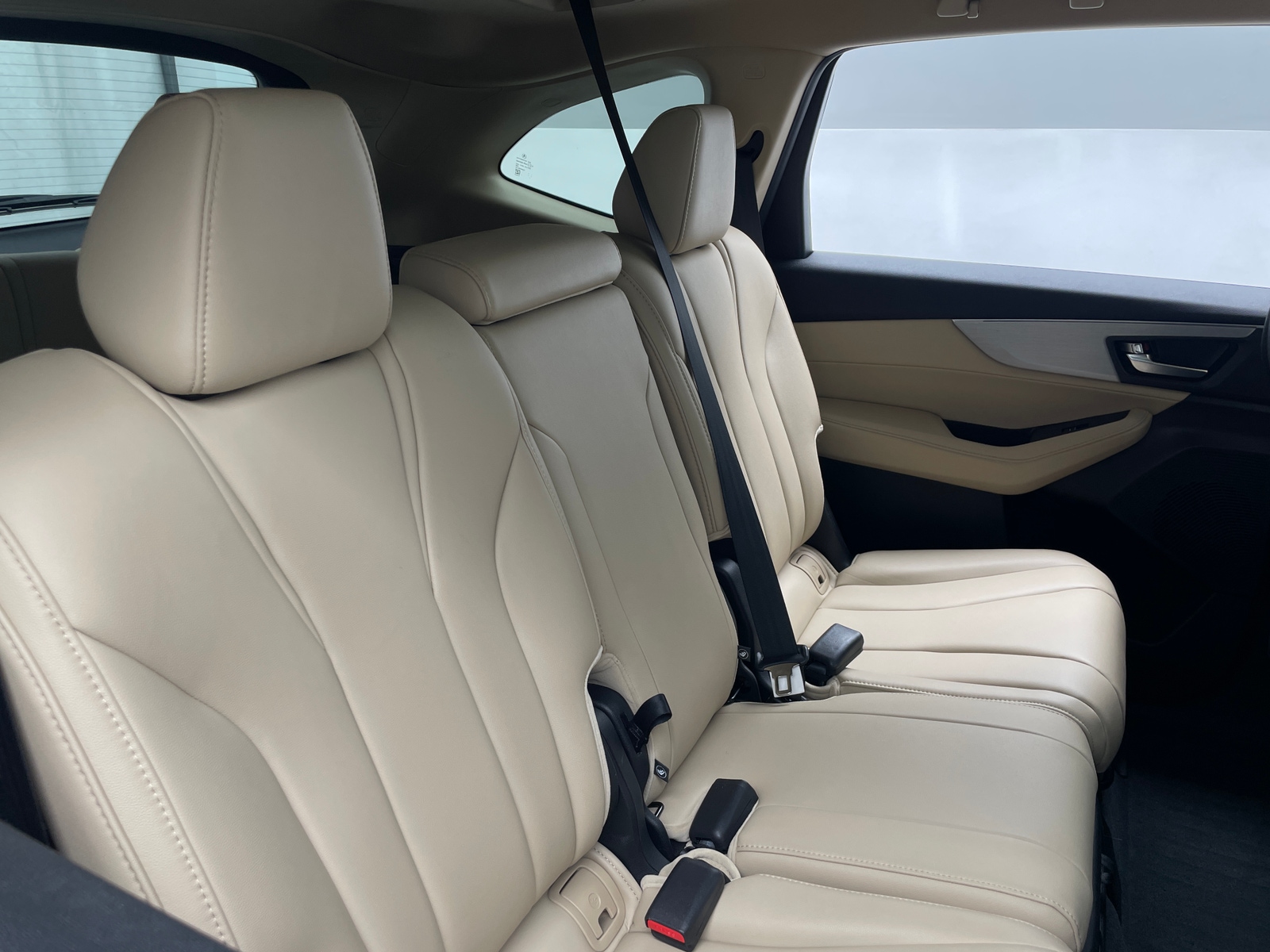 Thumbnail: 2023 Acura MDX - 5