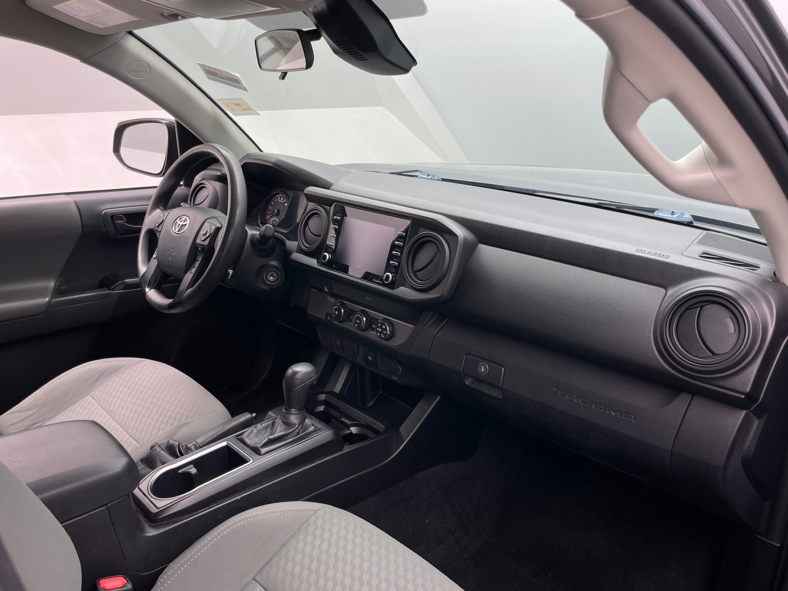 Thumbnail: 2020 Toyota Tacoma - 3