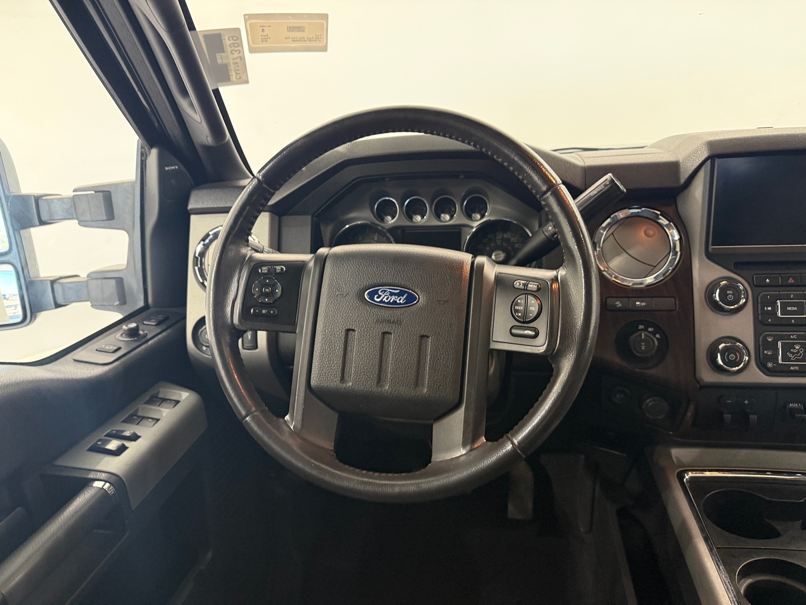 Thumbnail: 2016 Ford Econoline - 4
