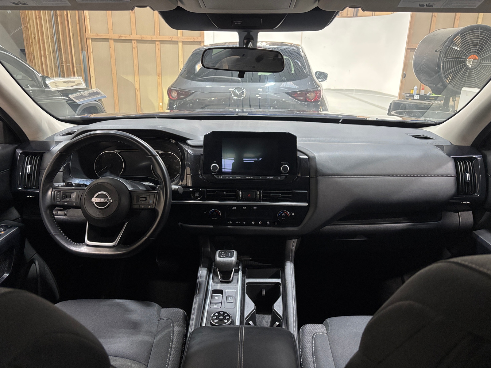 Thumbnail: 2025 Nissan Pathfinder - 3