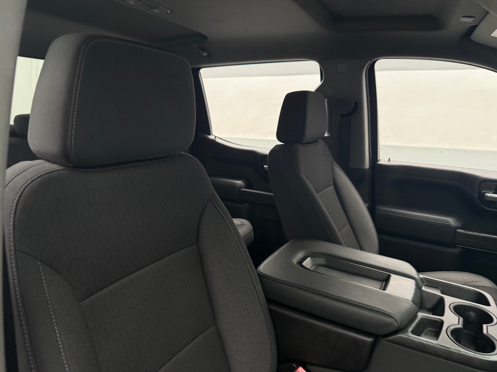 Thumbnail: 2020 Chevrolet Silverado 1500 - 2